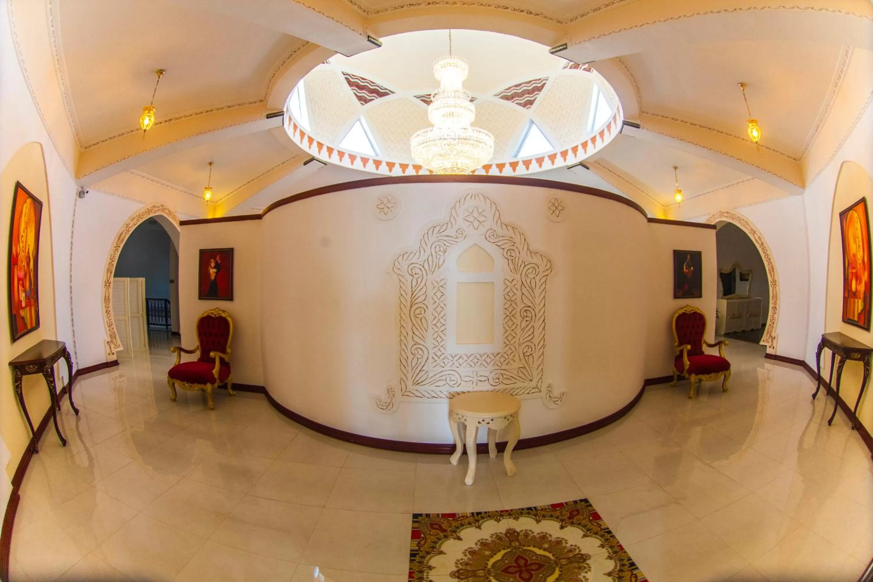 Lobby or reception in Madinat Al Bahr Business & Spa Hotel