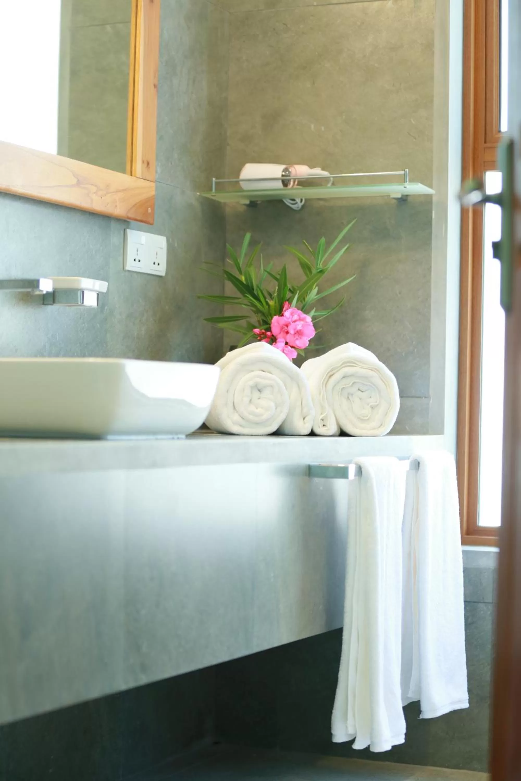 Bathroom in Ella Planters Bungalow