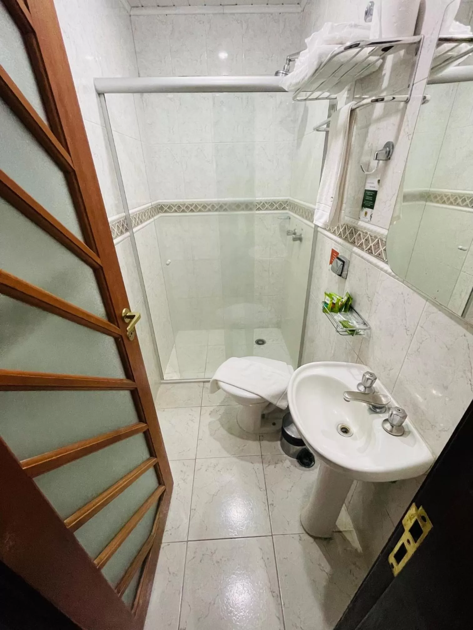 Bathroom in Gran Chevalier Hotel