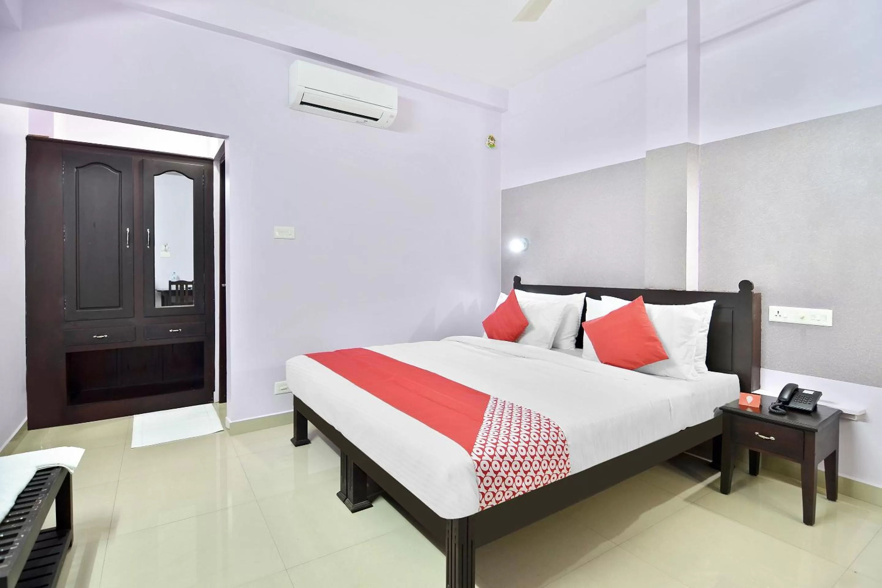 Photo of the whole room, Bed in Shanthi Residency