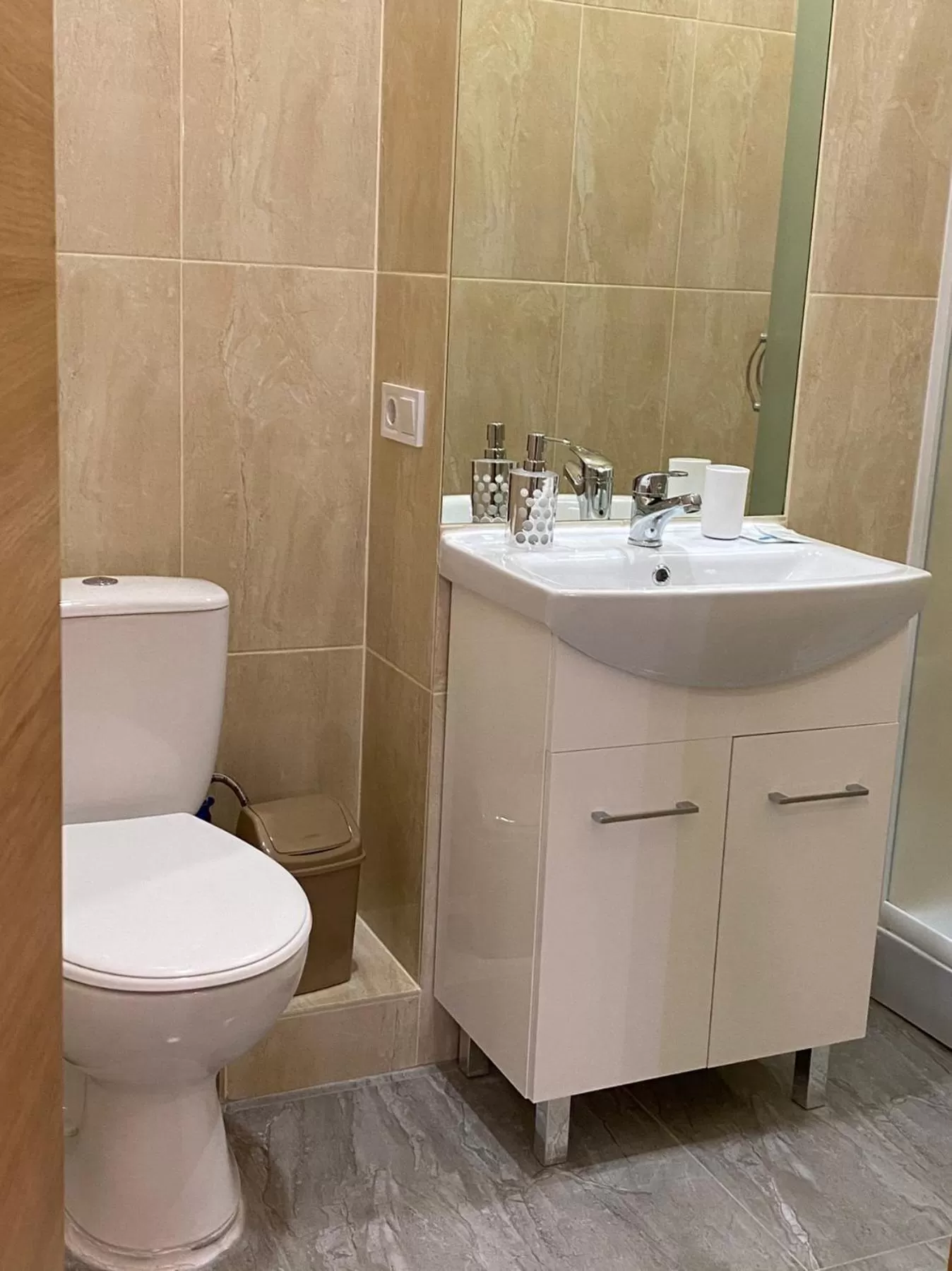 Toilet, Bathroom in Heart Kyiv Apart-Hotel