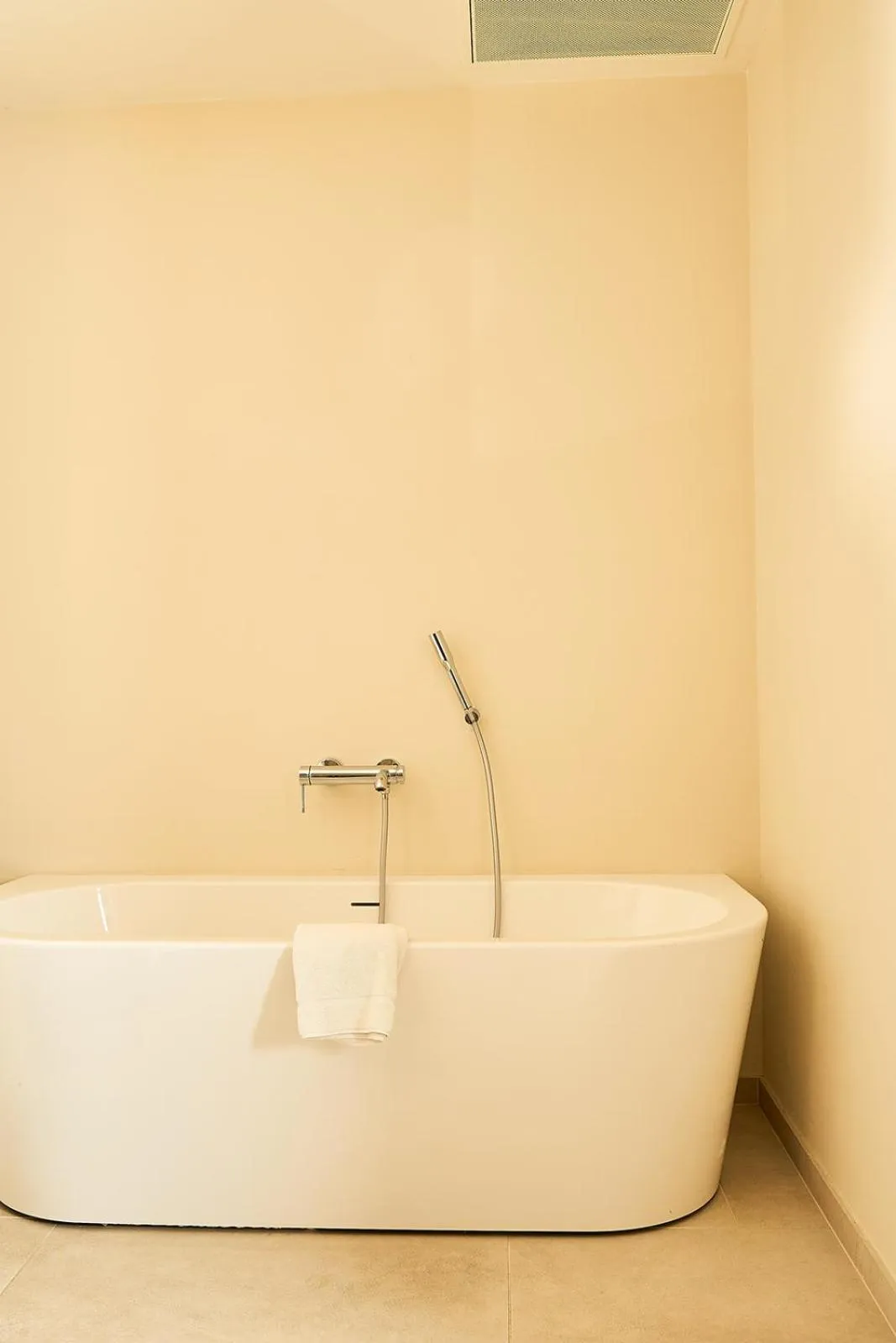 Bathroom in Hotel FRANQ