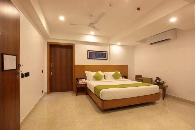 Bed in Hotel Park Residency