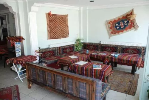 Seating Area in Kale Hotel