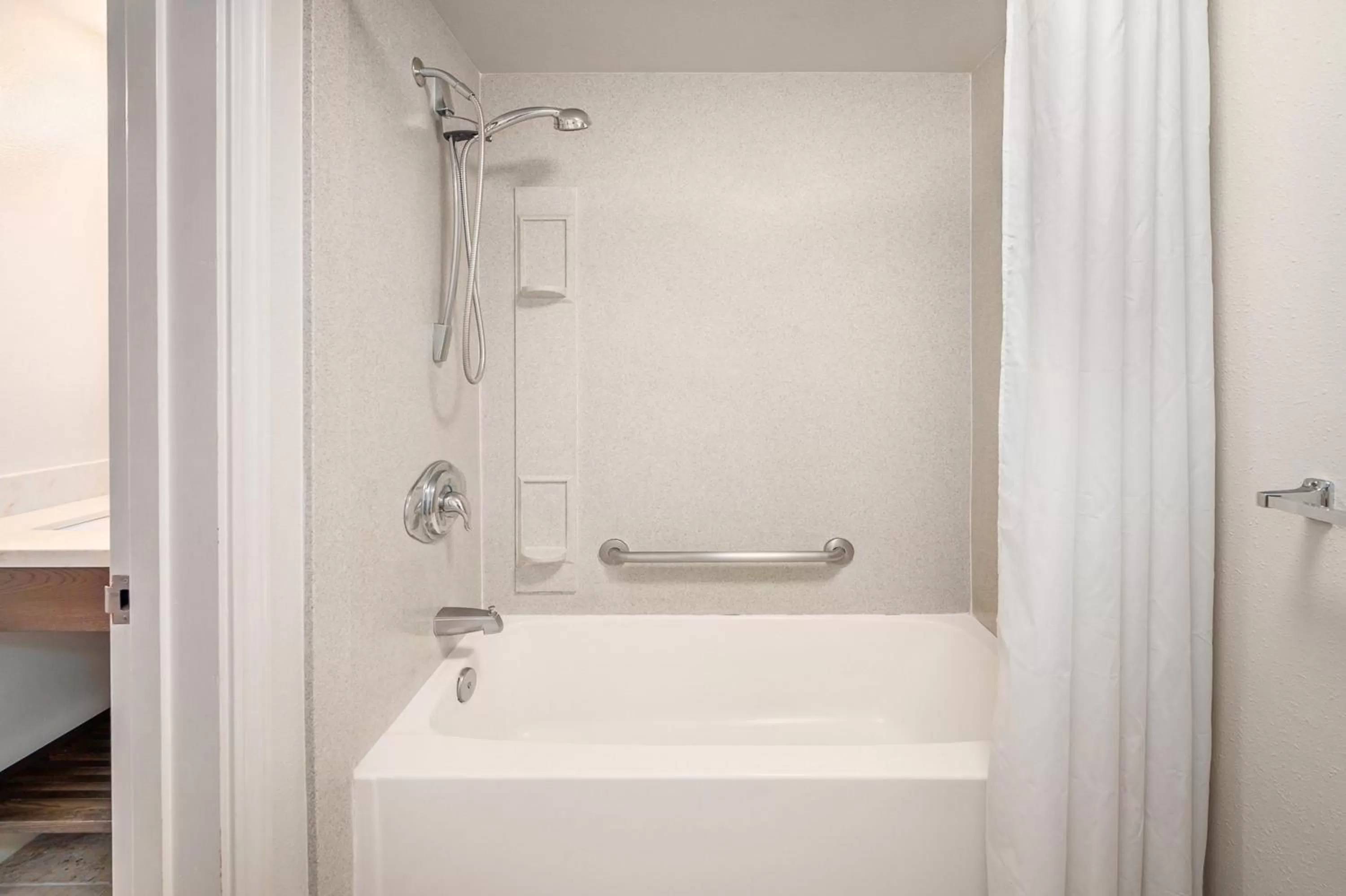 Bathroom in Maui Beach Hotel