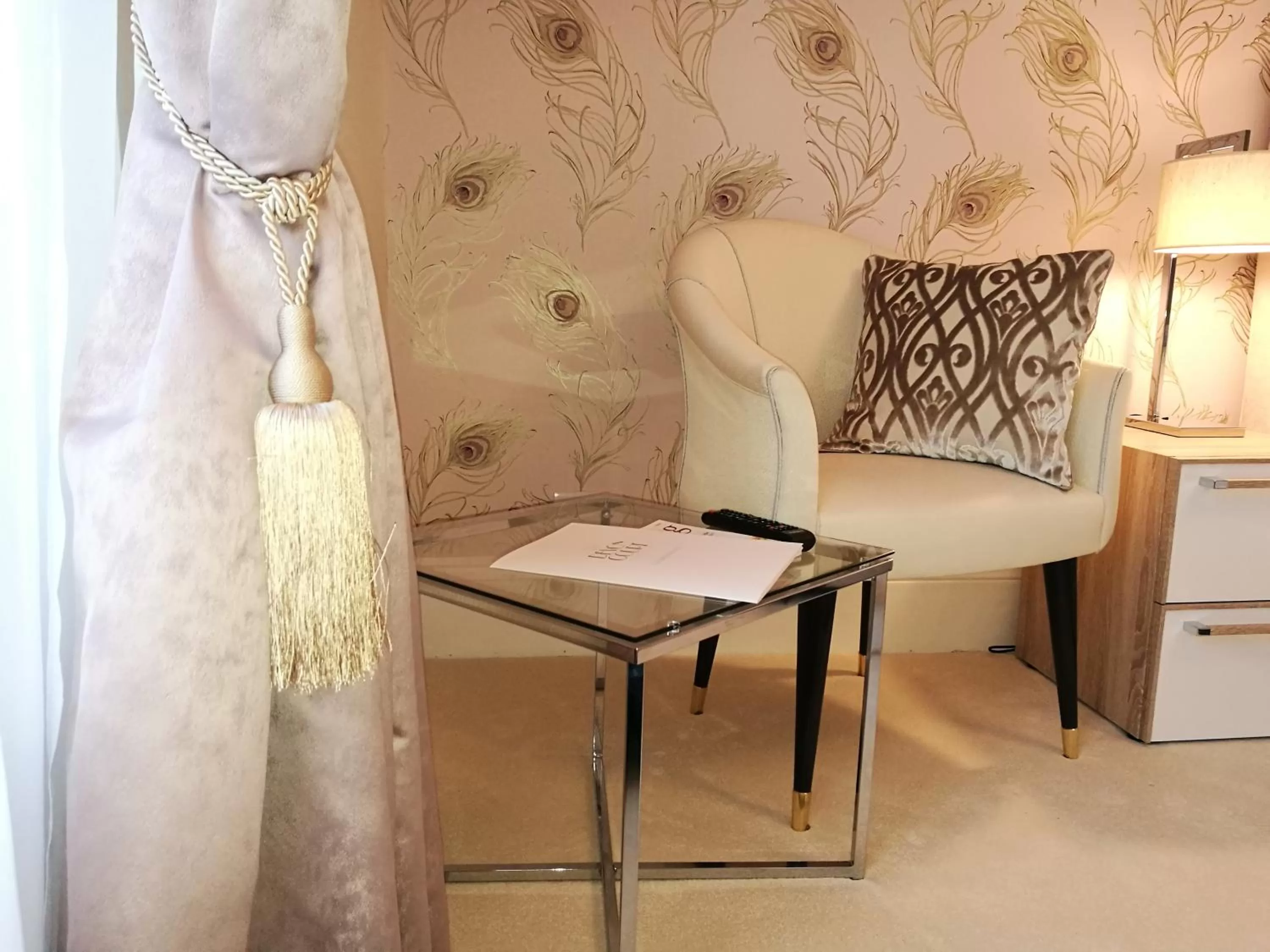 Seating area in The Devon Court