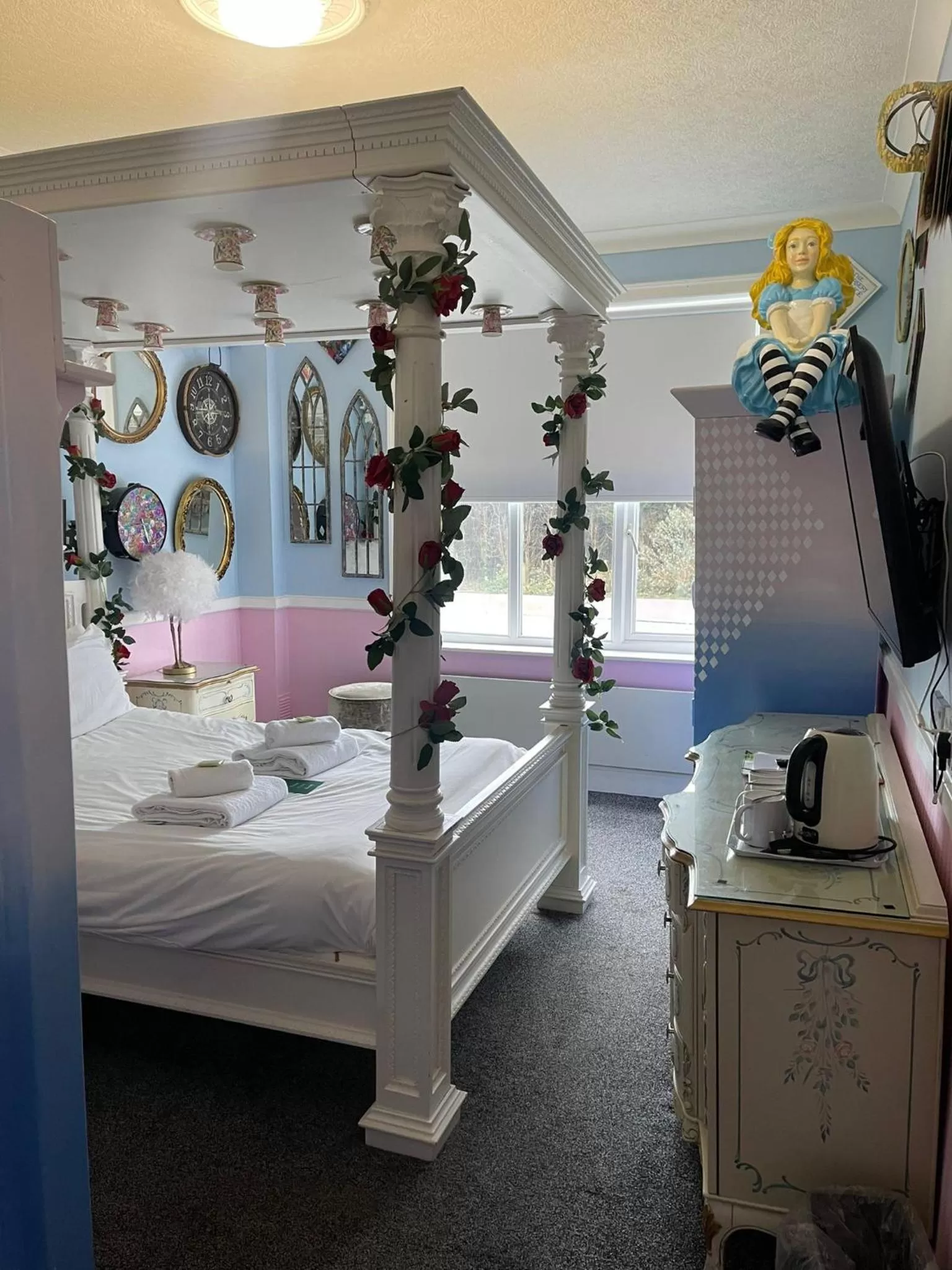 Bedroom in Hatters Hotel