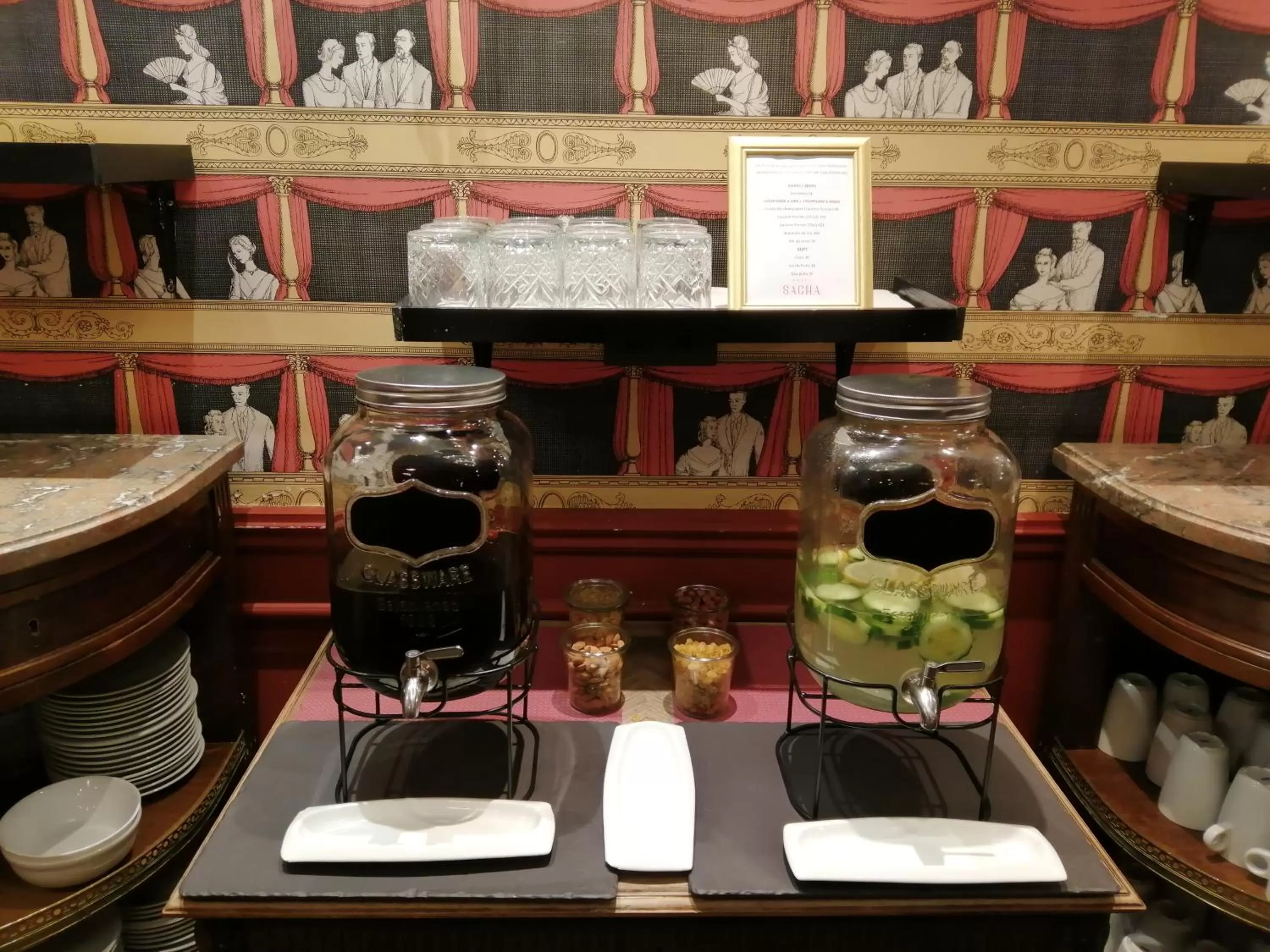 Lounge or bar in Hotel Sacha