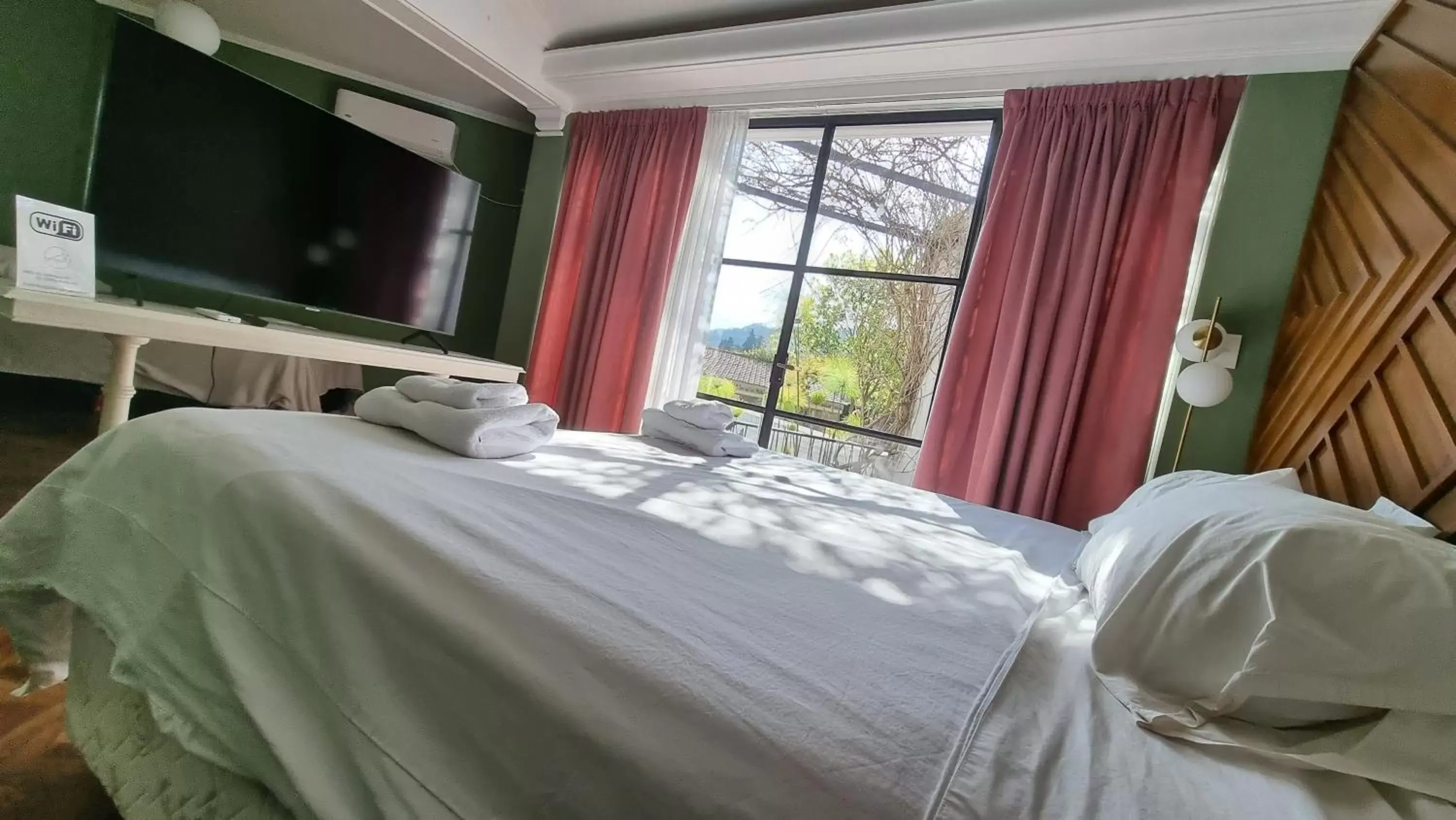 Comfort Triple Room in El Cerquero, Casa de Huéspedes Comfort Triple Room in El Cerquero, Casa de Huéspedes