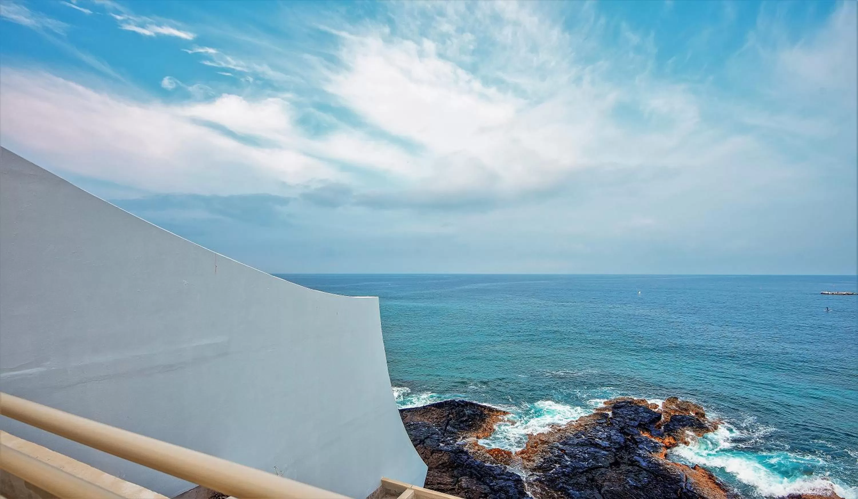 Patio in Royal Kona Resort