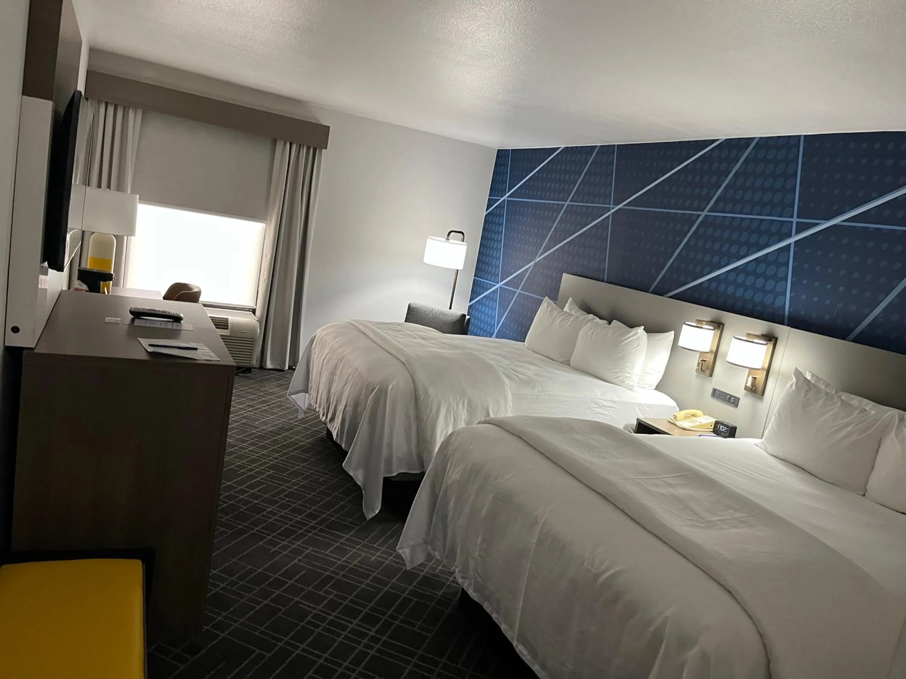 Bedroom, Bed in Hampton Inn Killeen