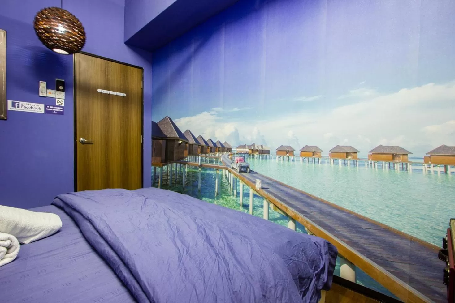 Photo of the whole room, Bed in USM Designer Dwell