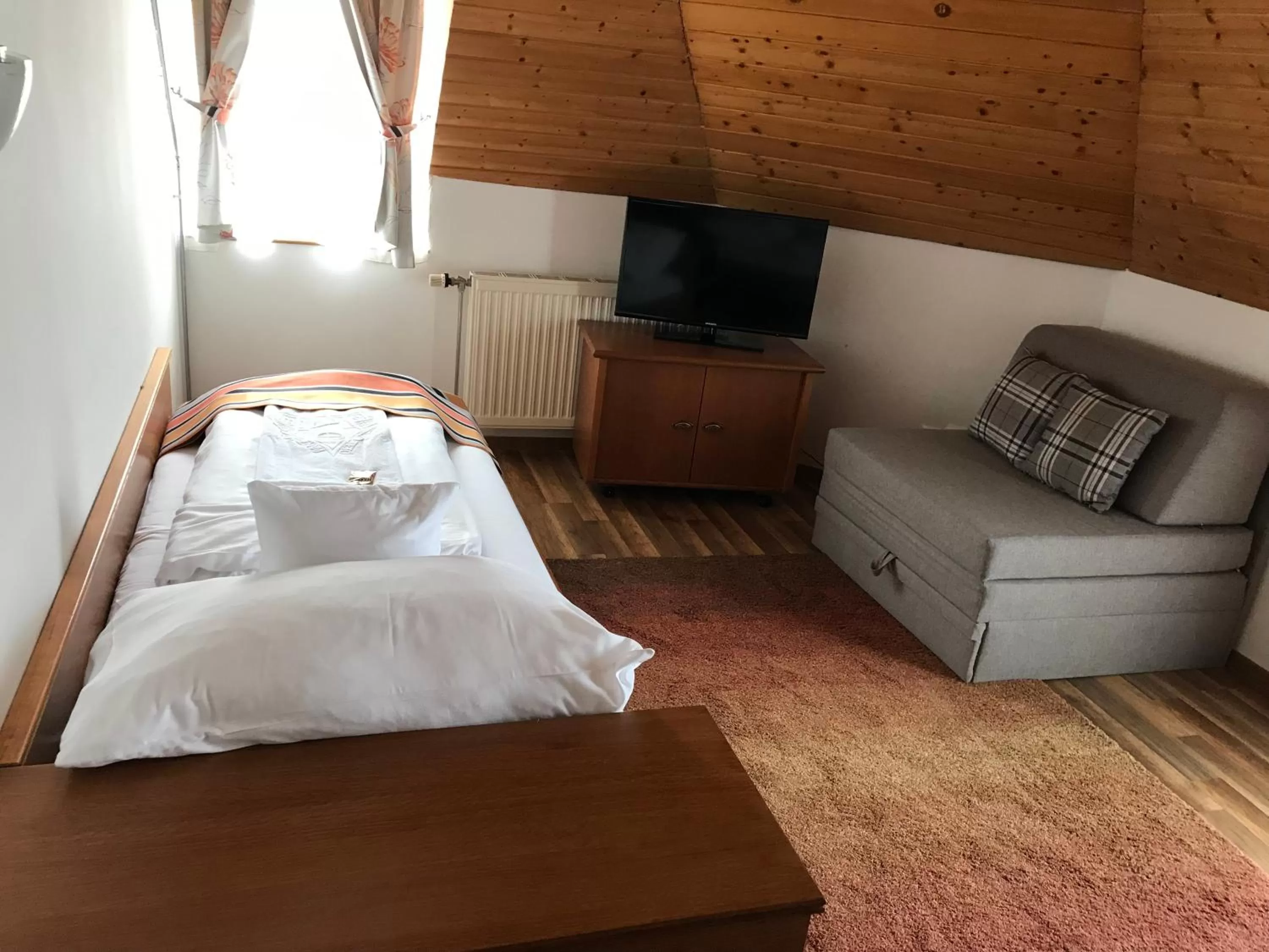 Photo of the whole room in Zöldtető Panzió