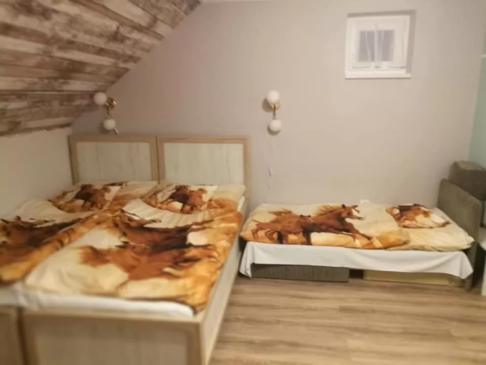Bed in Mátyus Udvarház Kengyel Fogadó Eger
