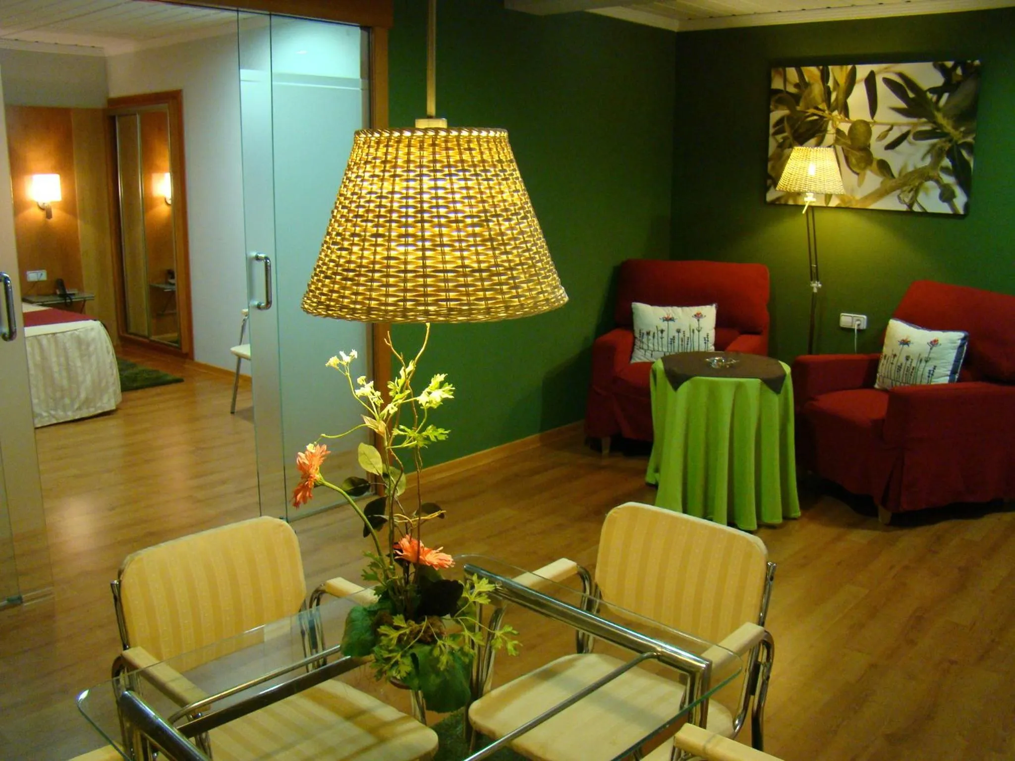 Seating area in Hotel Reconquista