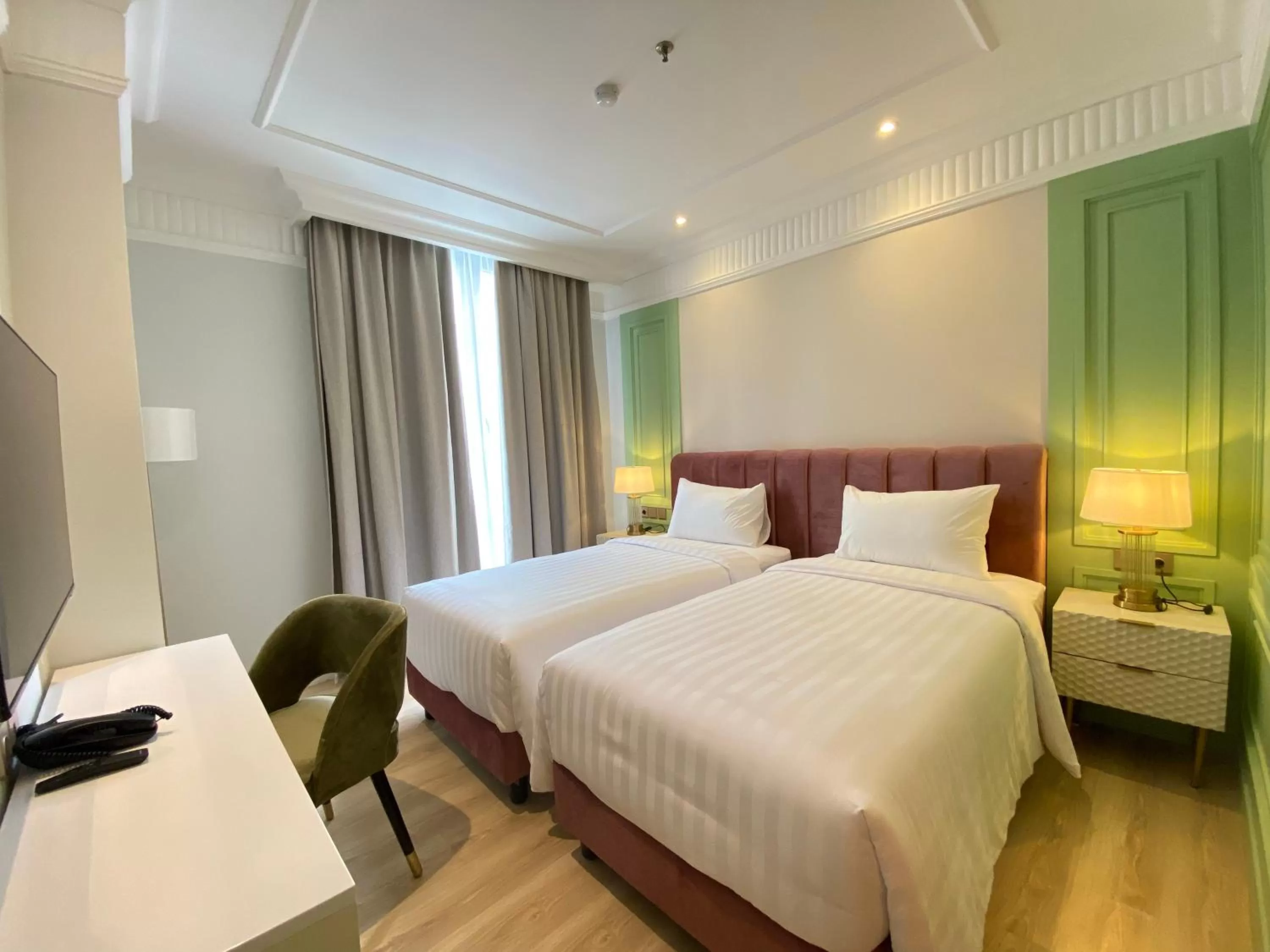 Bedroom, Bed in Maia Hotel Jakarta