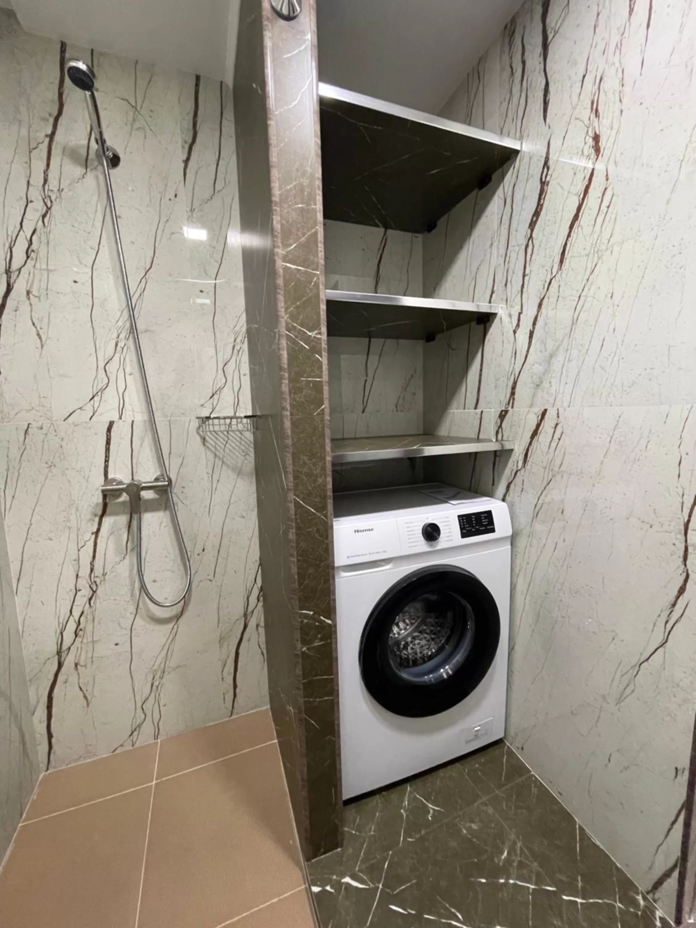 Bathroom in NO PROBLEM