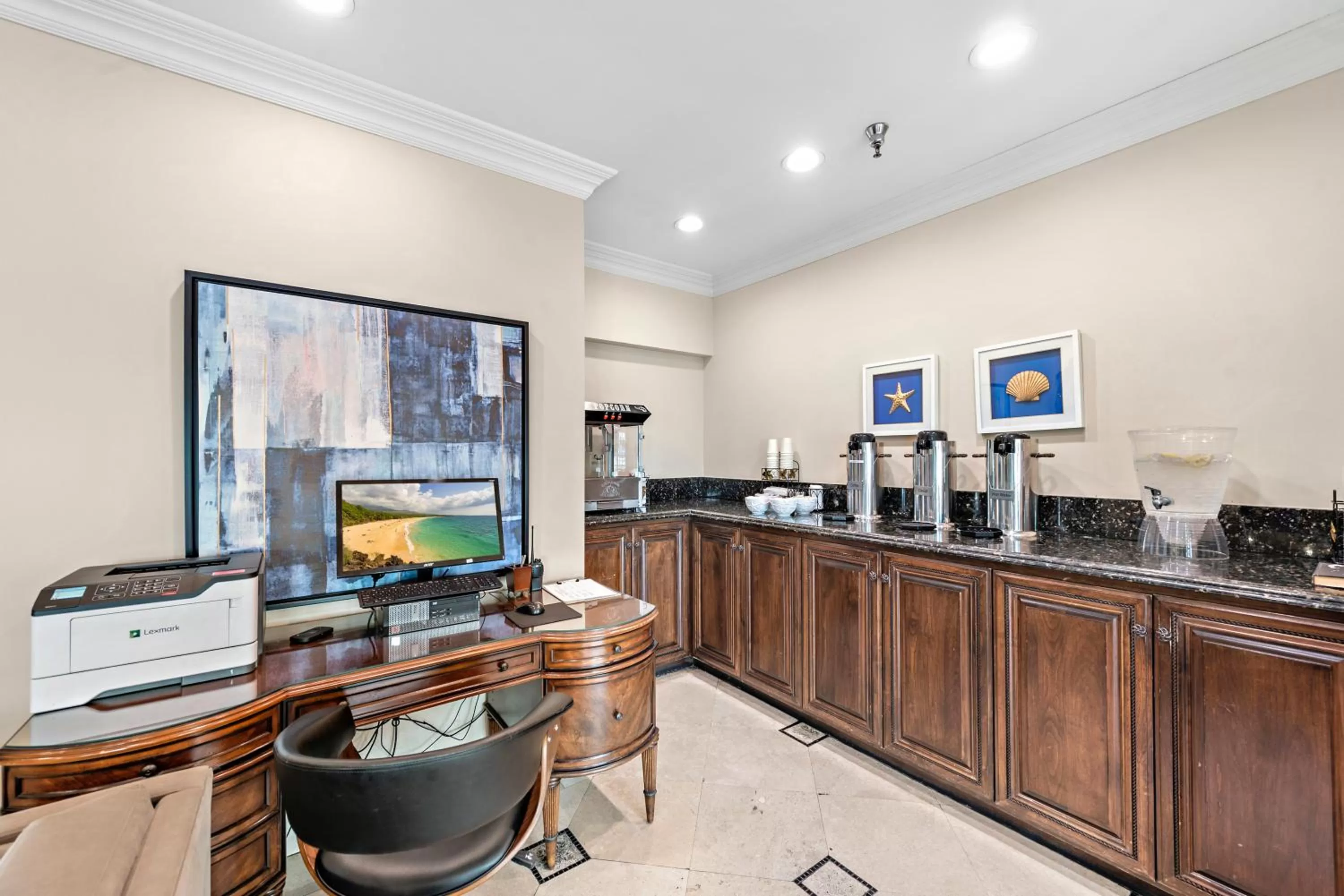 Lobby or reception in 14 West Hotel Laguna Beach