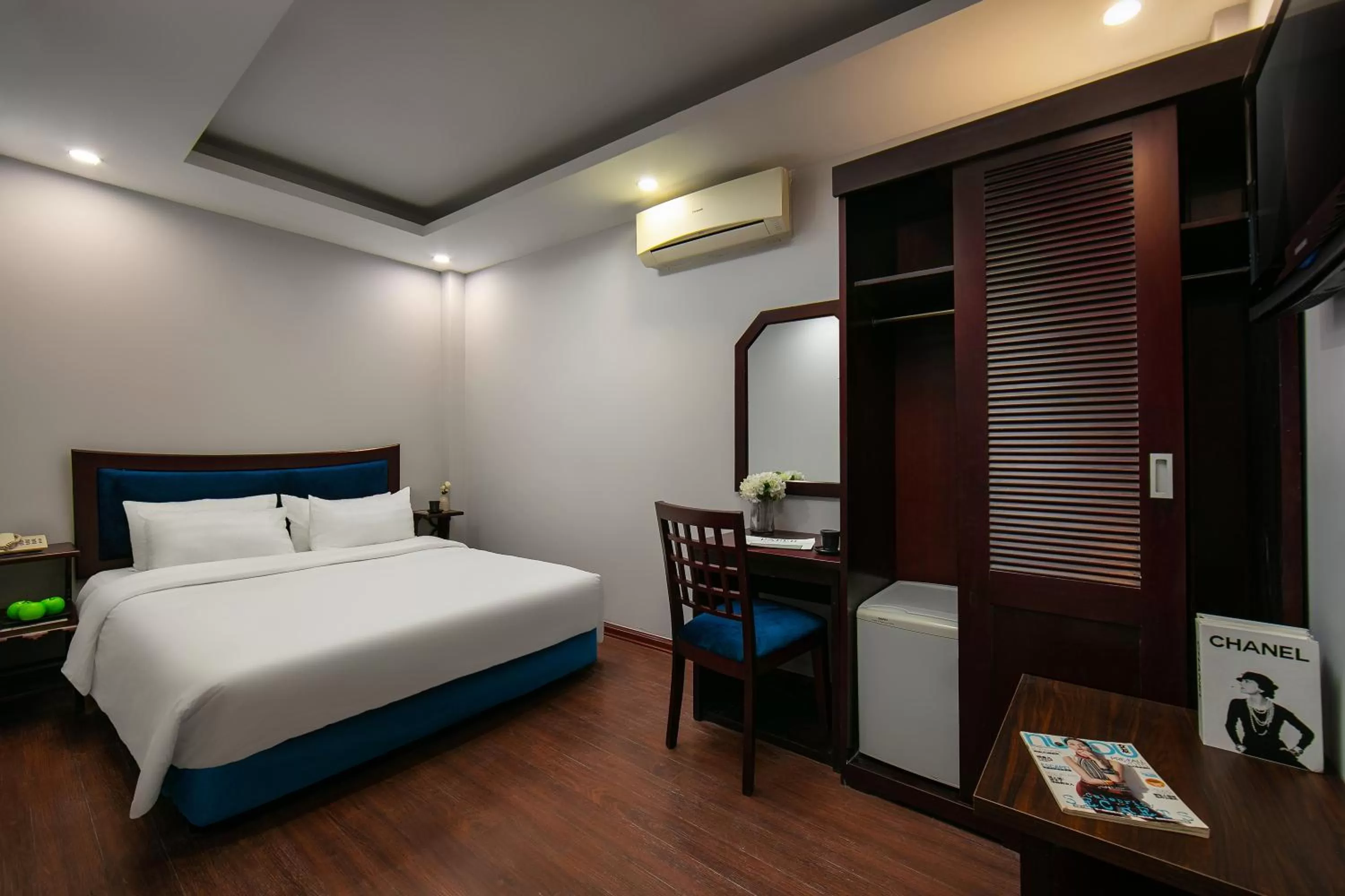 Photo of the whole room, Bed in Cristina Center Hotel & Spa