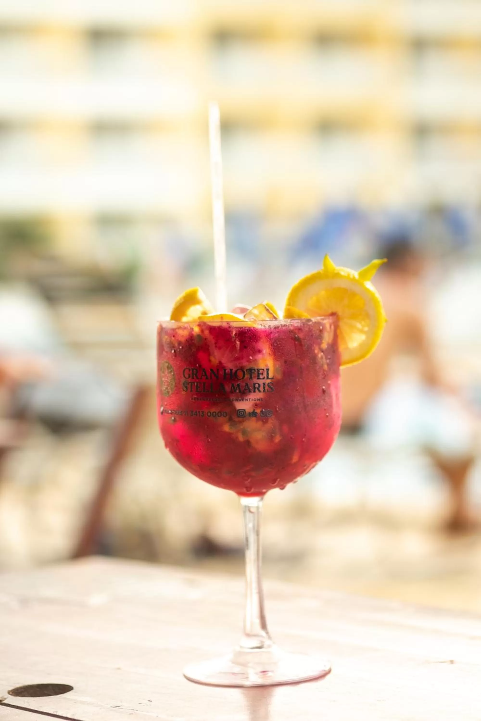 Food and drinks in Gran Hotel Stella Maris Urban Resort & Conventions