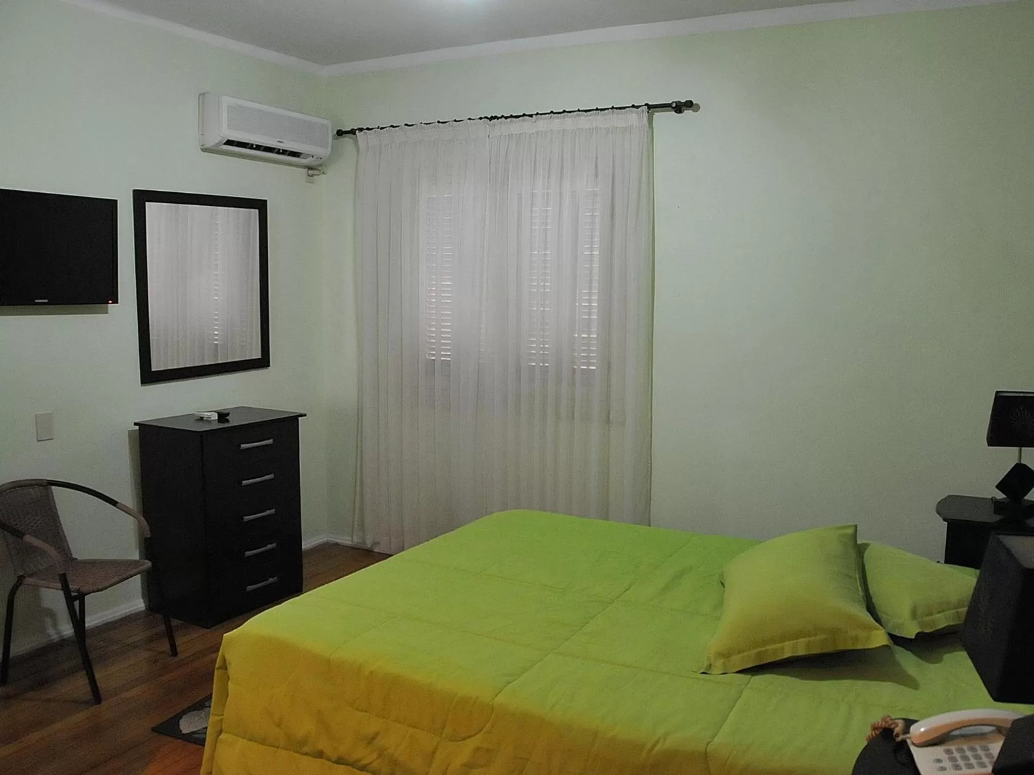 Photo of the whole room, Bed in Hotel Uruguay Brasil