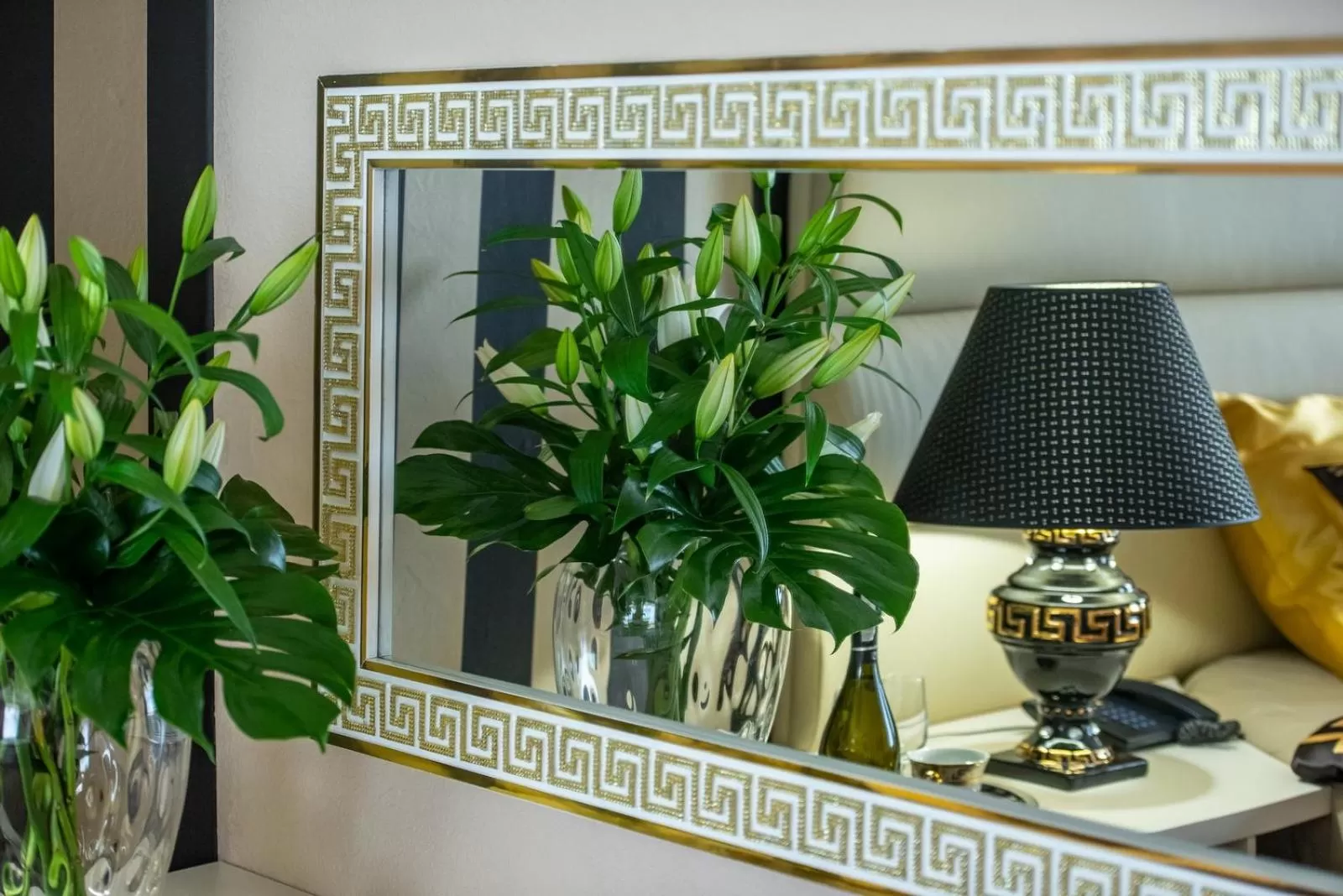 Decorative detail in Hotel Royal