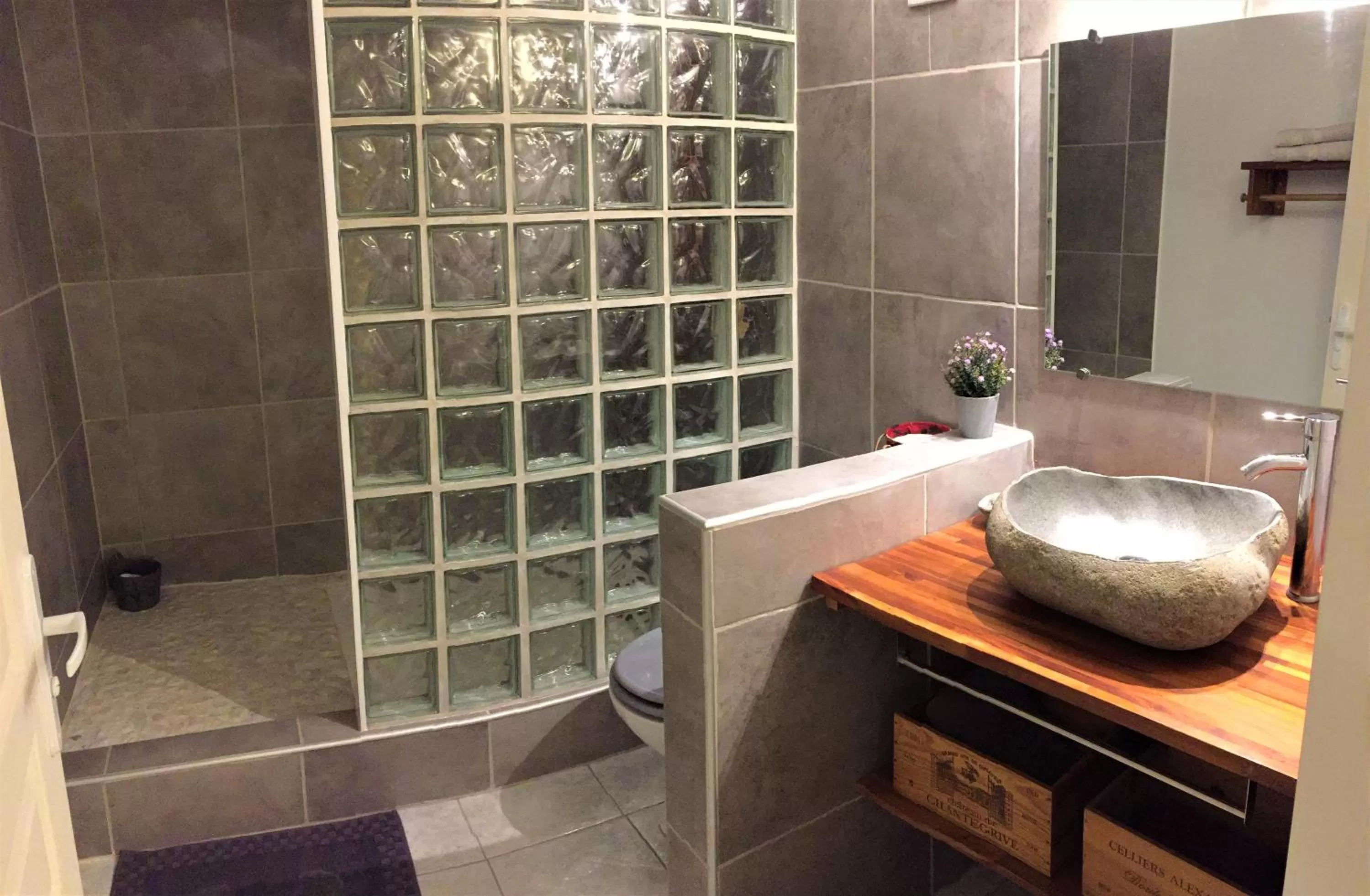 Bathroom in La Case O zoizos