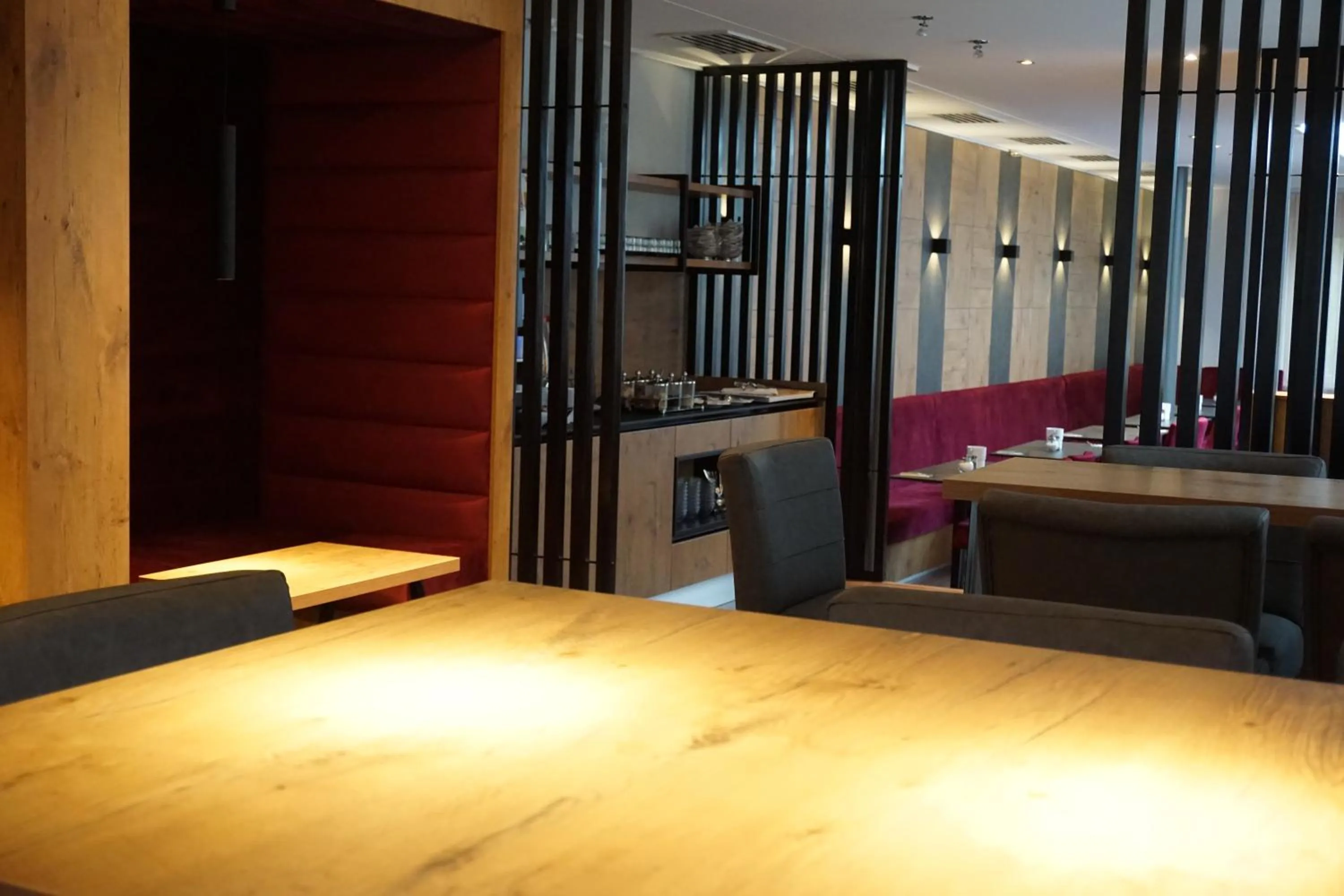 Lounge or bar, Bed in Hotel Grüner Baum