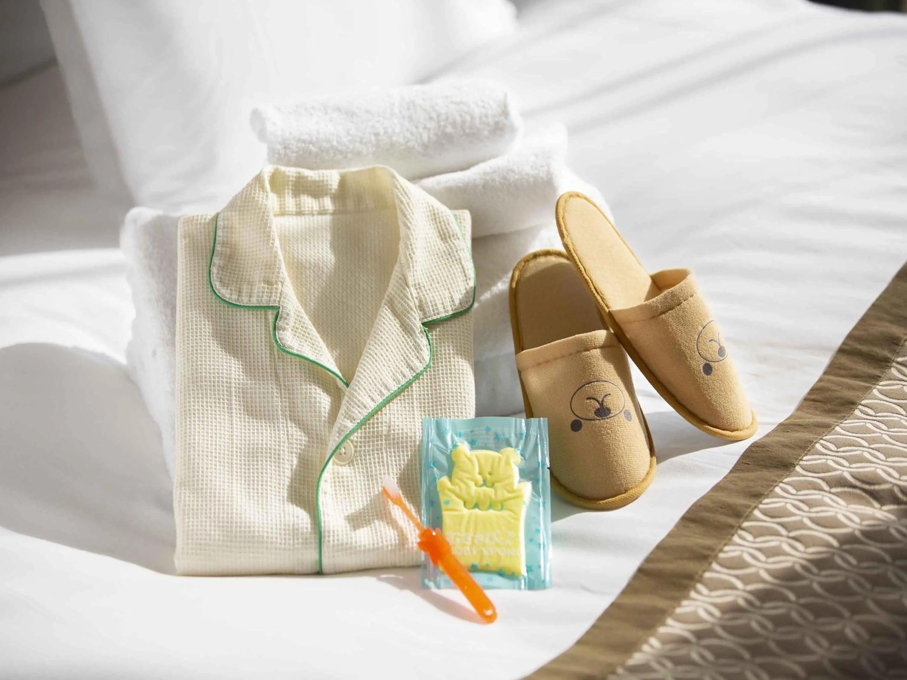 Other, Bed in Nagoya Kanko Hotel