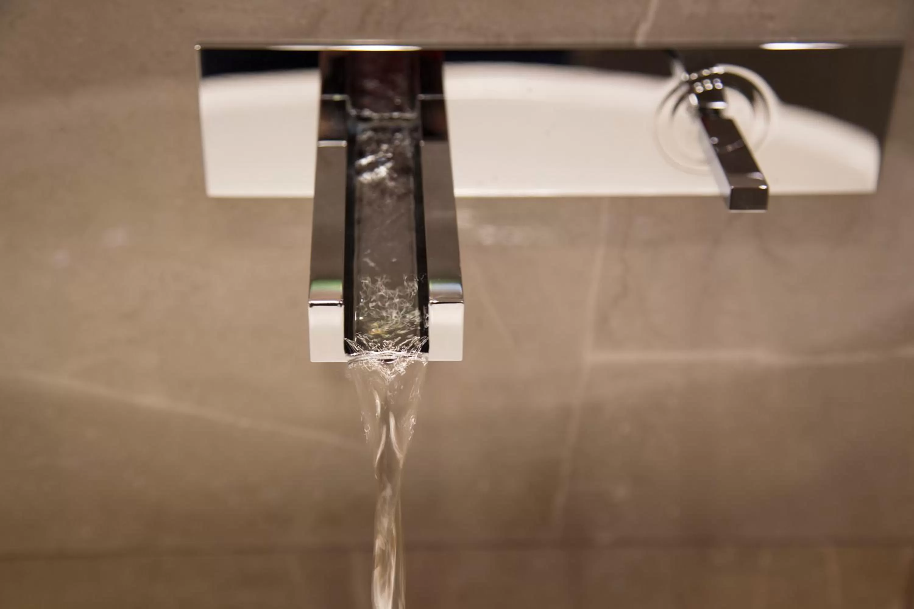 Toilet in Best Season