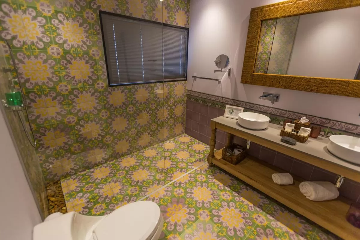 Bathroom in Patio del Mundo