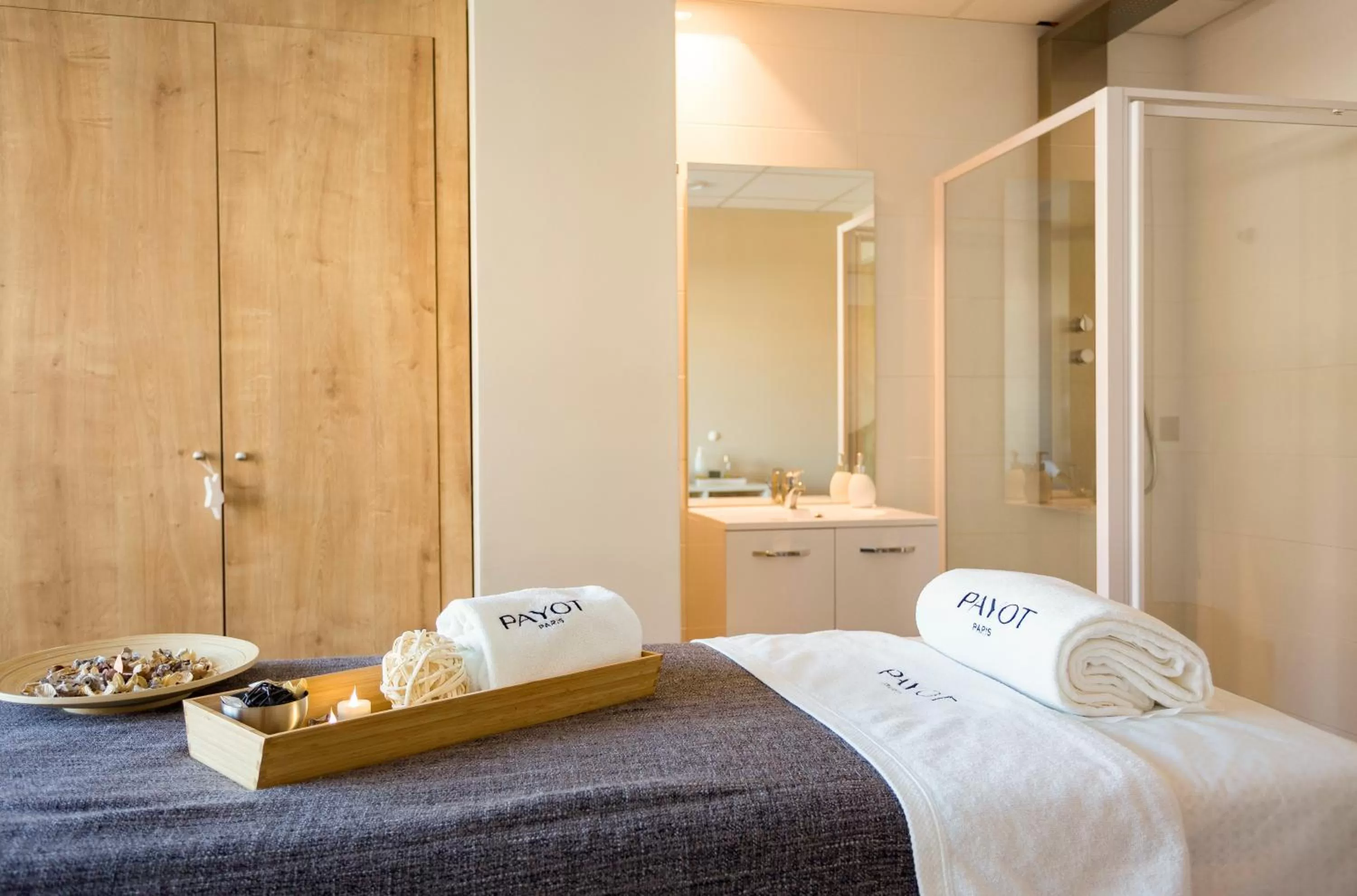 Massage, Bed in Résidence Club MMV La Clé des Cimes