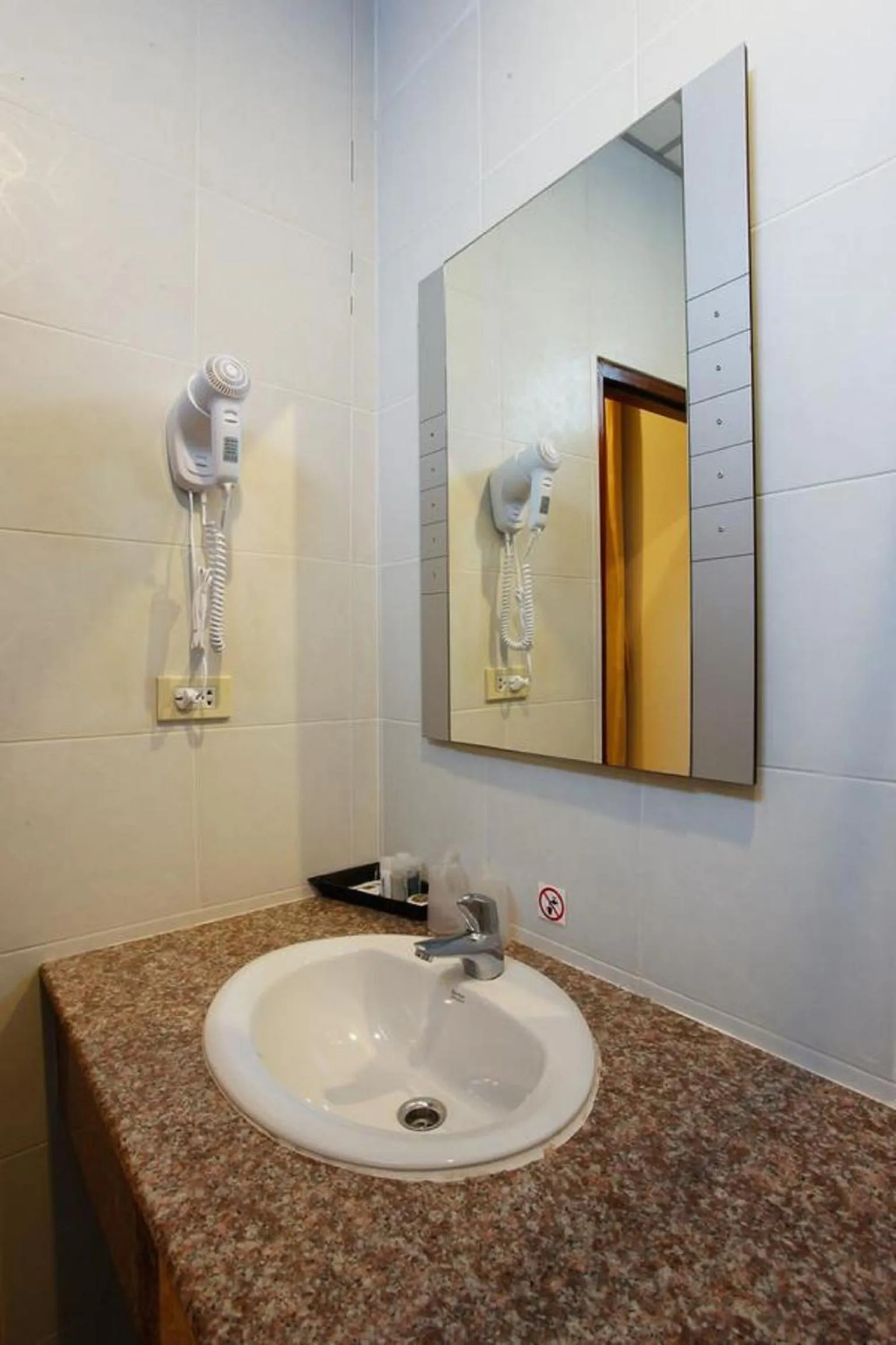 Bathroom in U Sabai Living Hotel