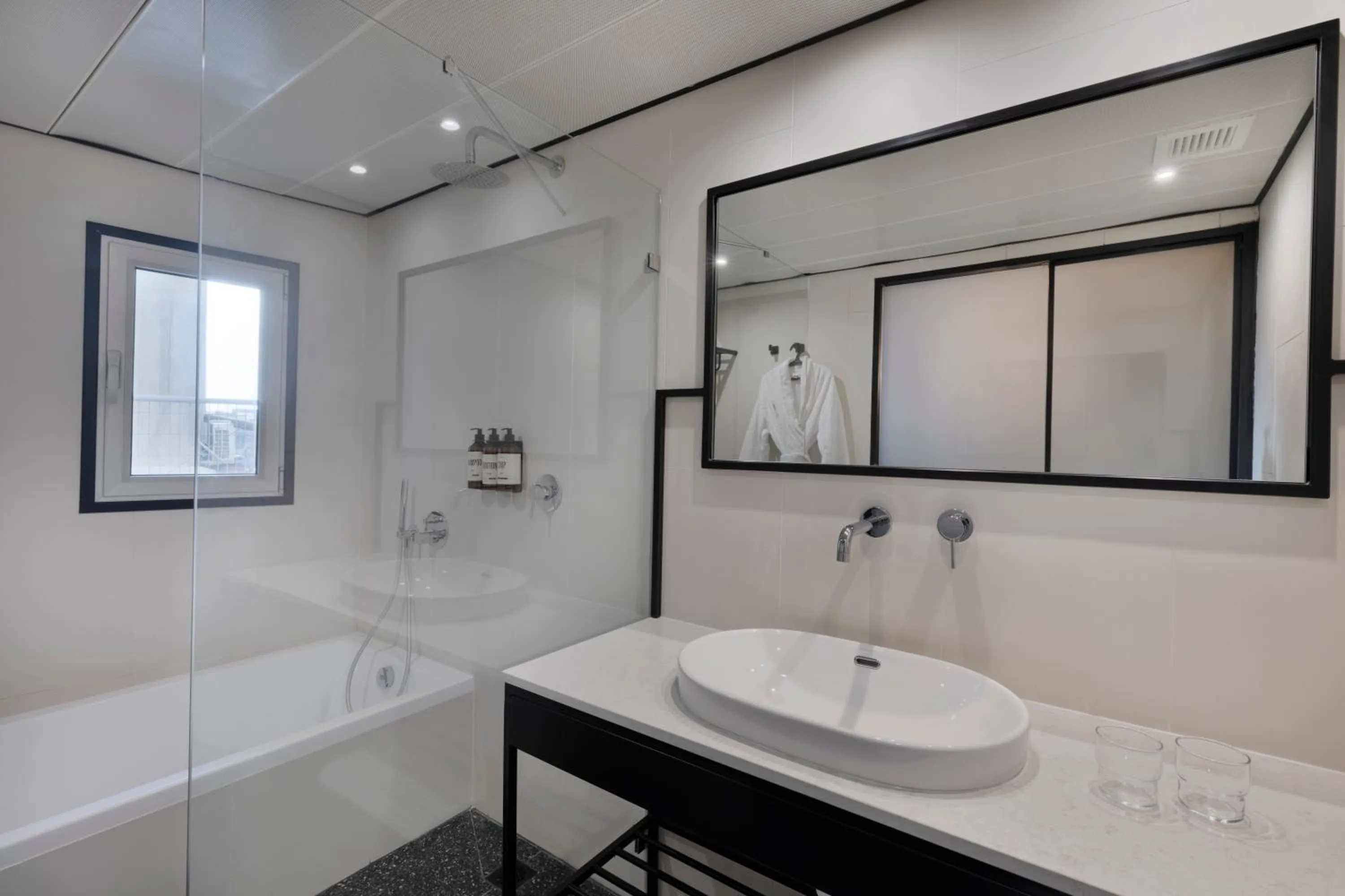 Bathroom in The Muse Boutique Hotel Tel Aviv