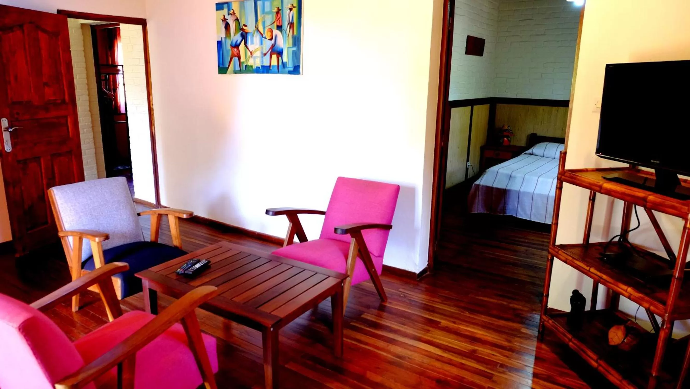 Seating Area in Eco Lodge Les Chambres Du Voyageur