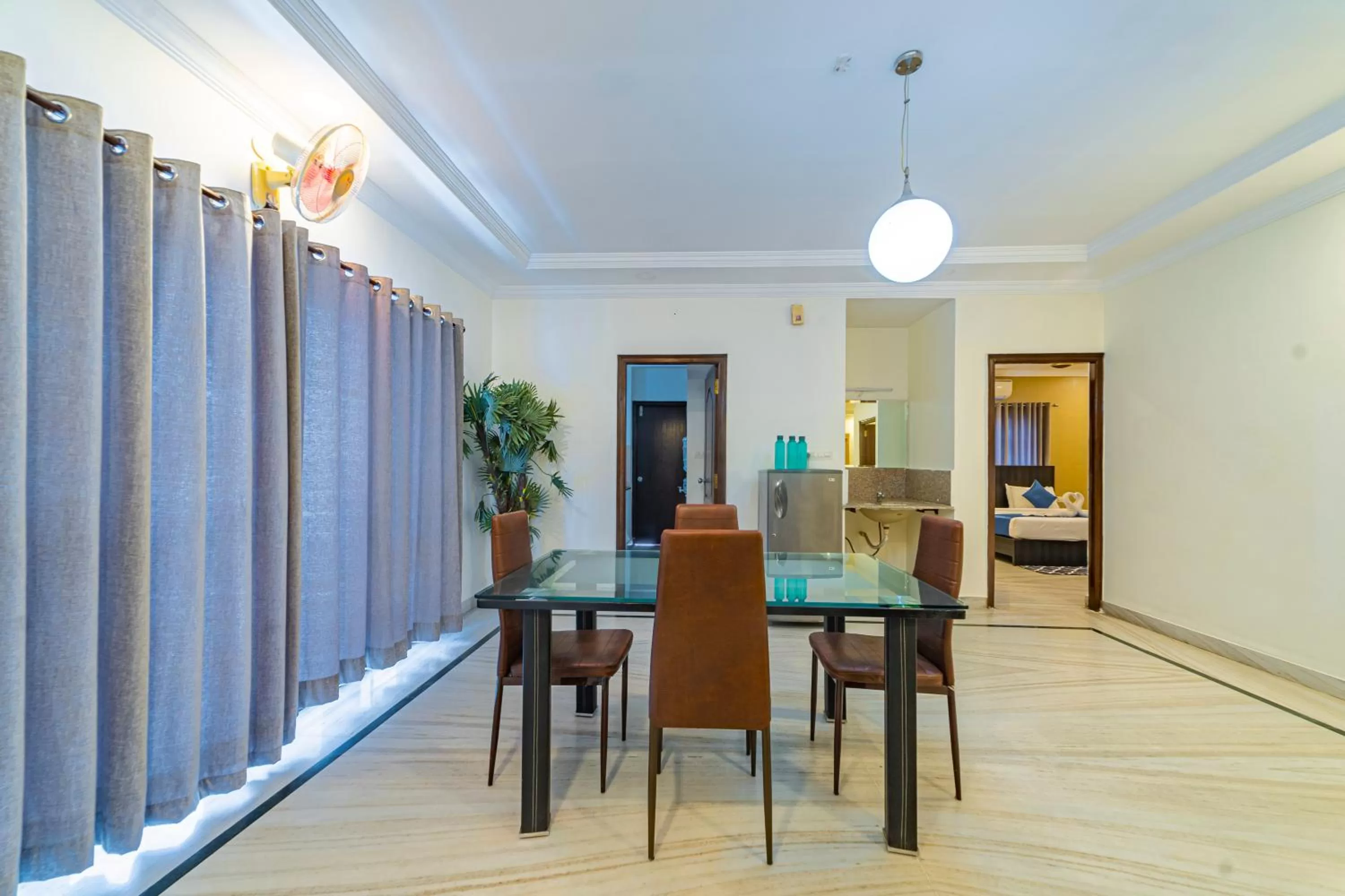 Dining area in Hotel Athome & Serviced Apartments by Deccan Serai Hotels