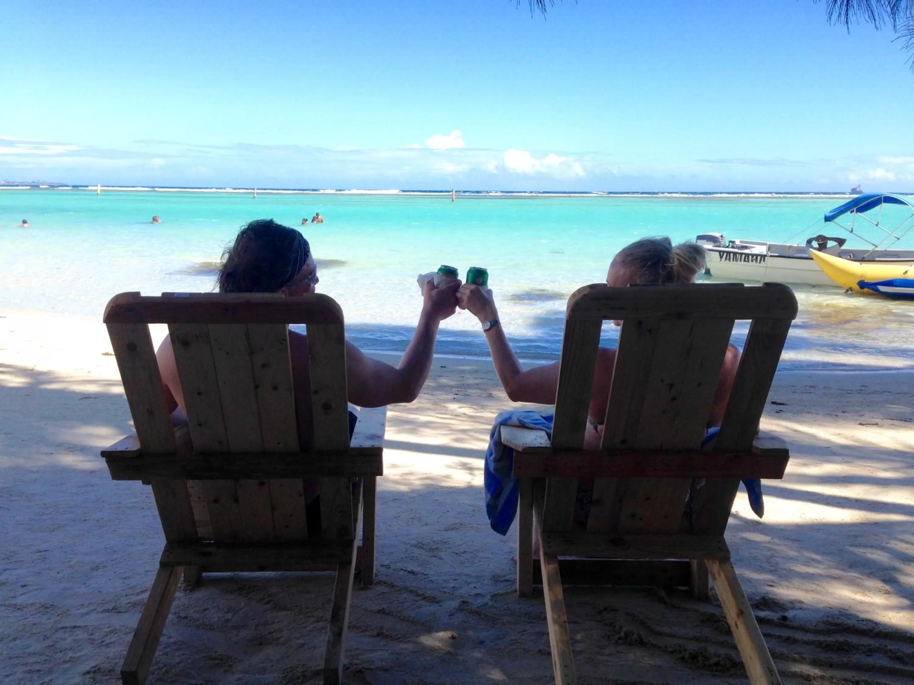 Restaurant/places to eat, Beach in Hotel Club Rolling Stone