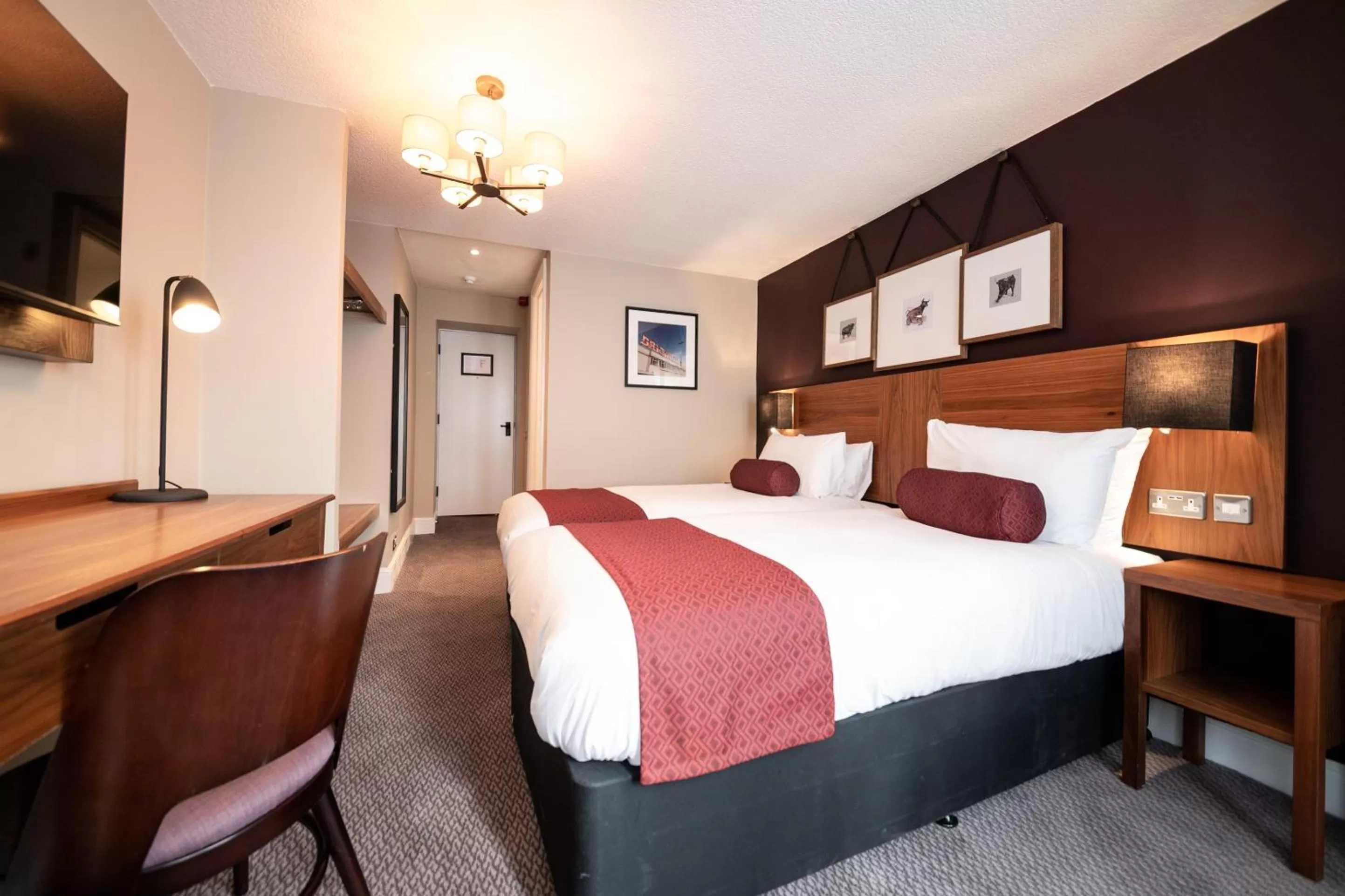 Bed in Miller & Carter Brighton by Innkeeper's Collection