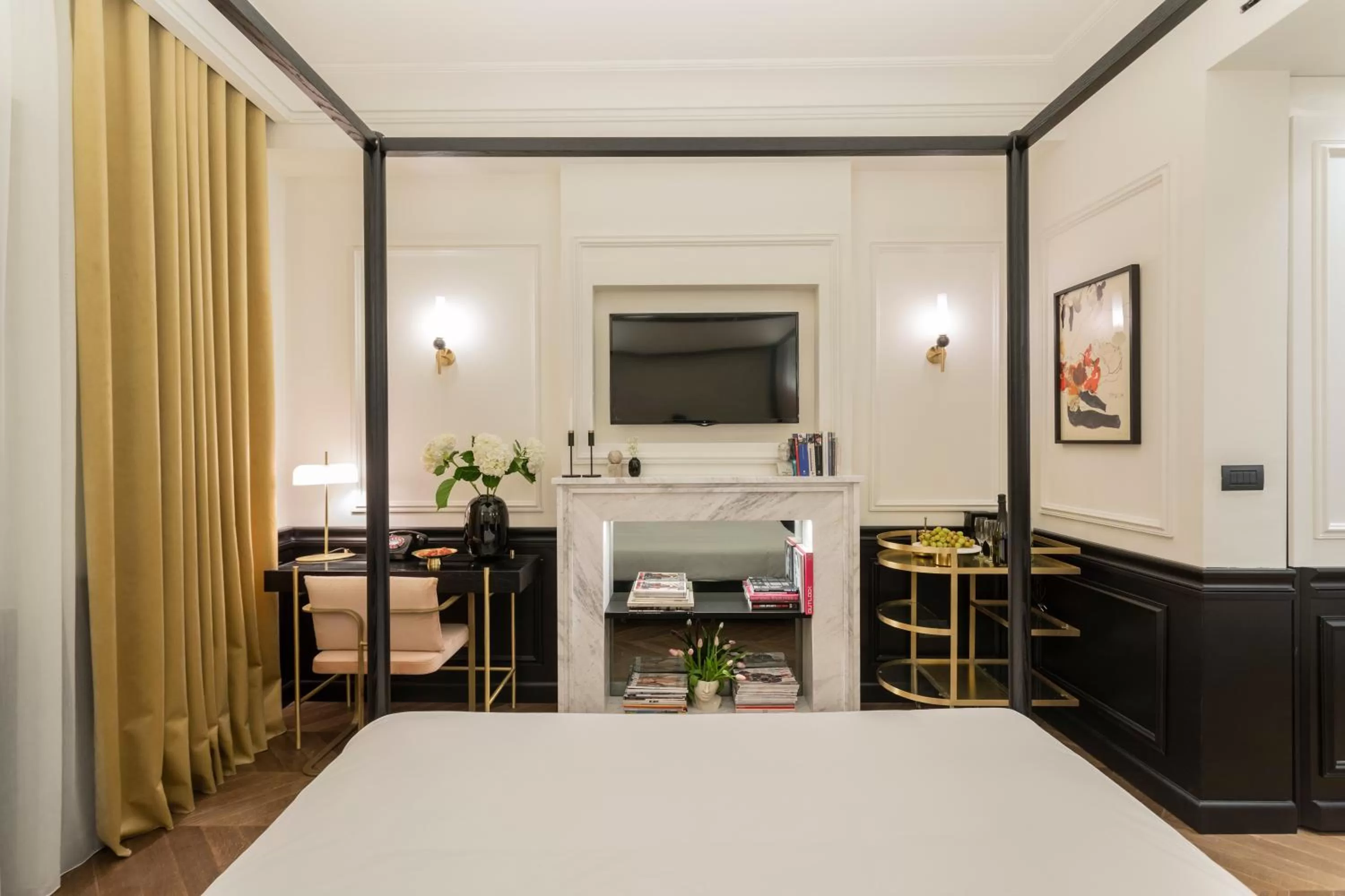 Bedroom, Bed in Villa Brown Ermou, a member of Brown Hotels