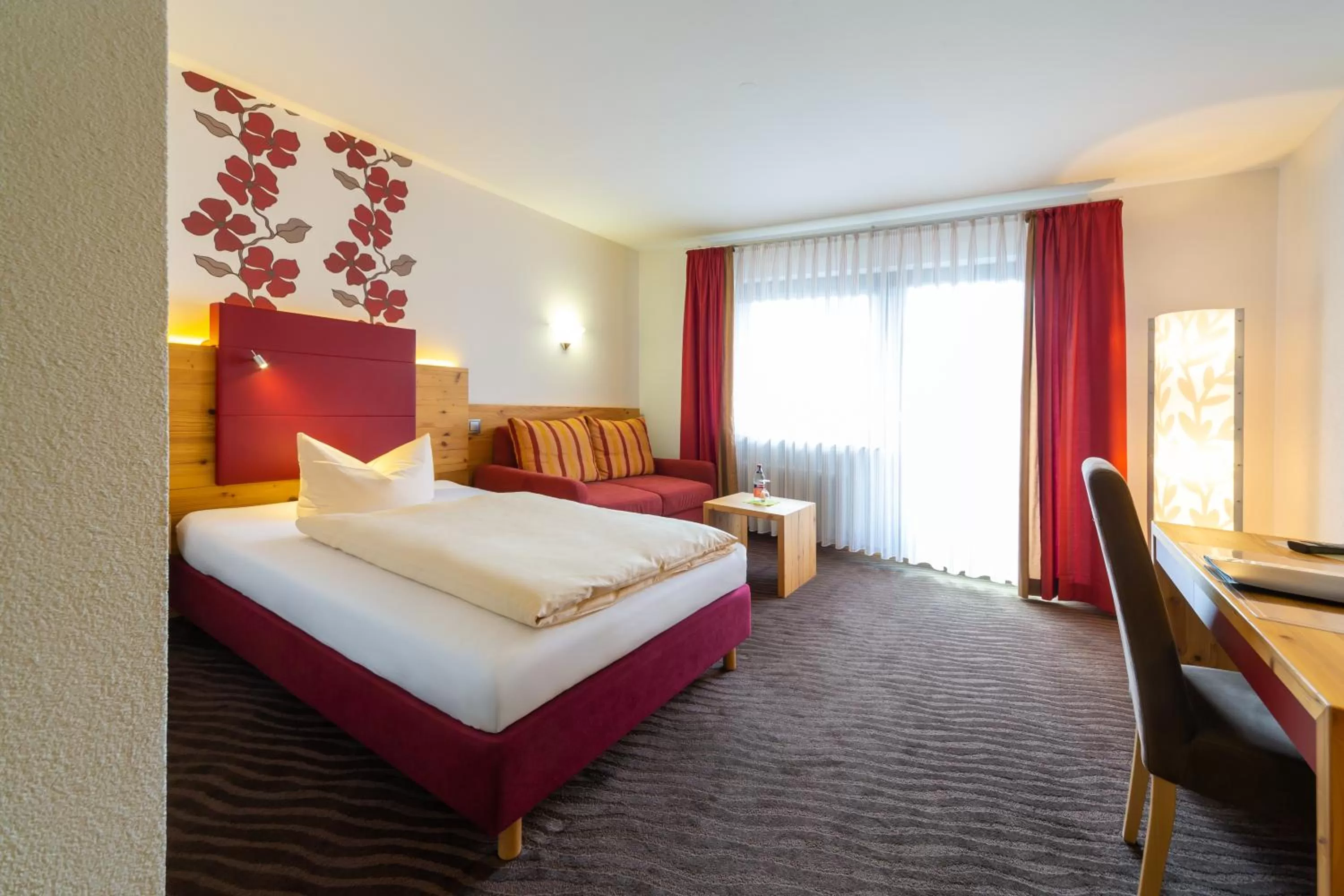 Photo of the whole room, Bed in Hotel-Restaurant Bierhäusle