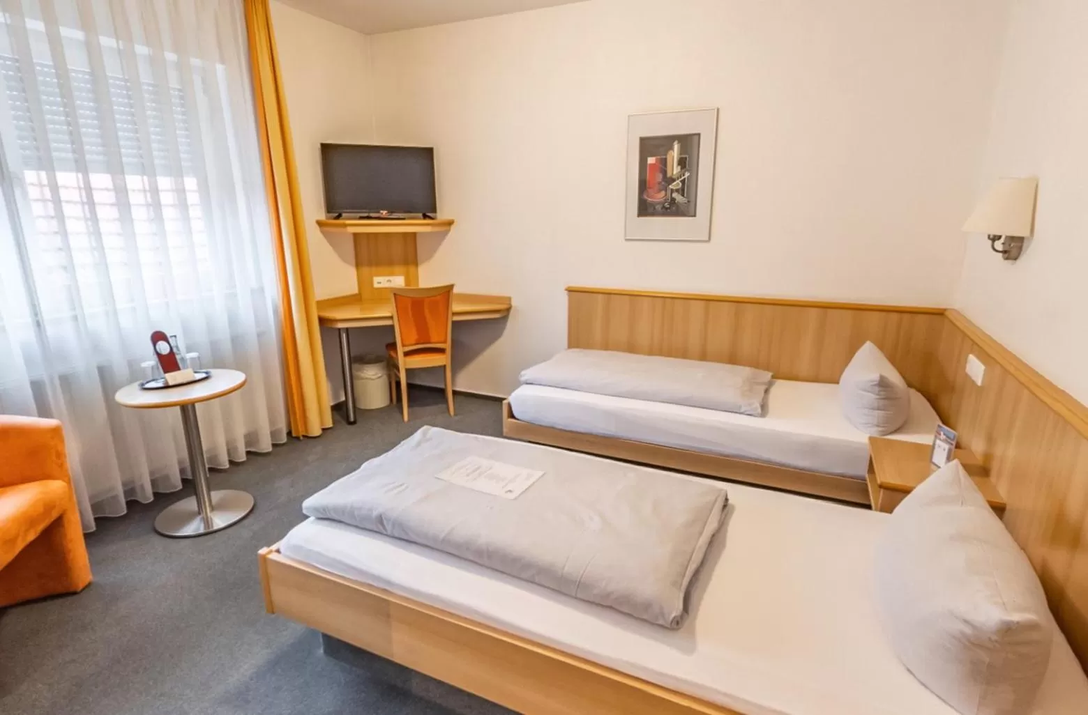 Bed in Hotel-Gasthof zum Ritter