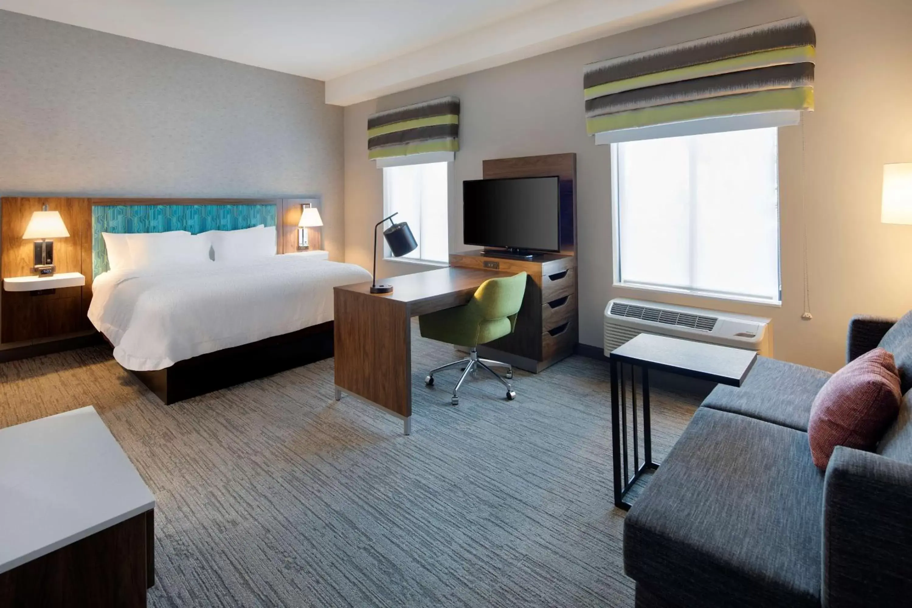 King Studio Suite - Hearing Accessible/Non-Smoking in Hampton Inn & Suites D'Iberville Biloxi King Studio Suite - Hearing Accessible/Non-Smoking in Hampton Inn & Suites D'Iberville Biloxi