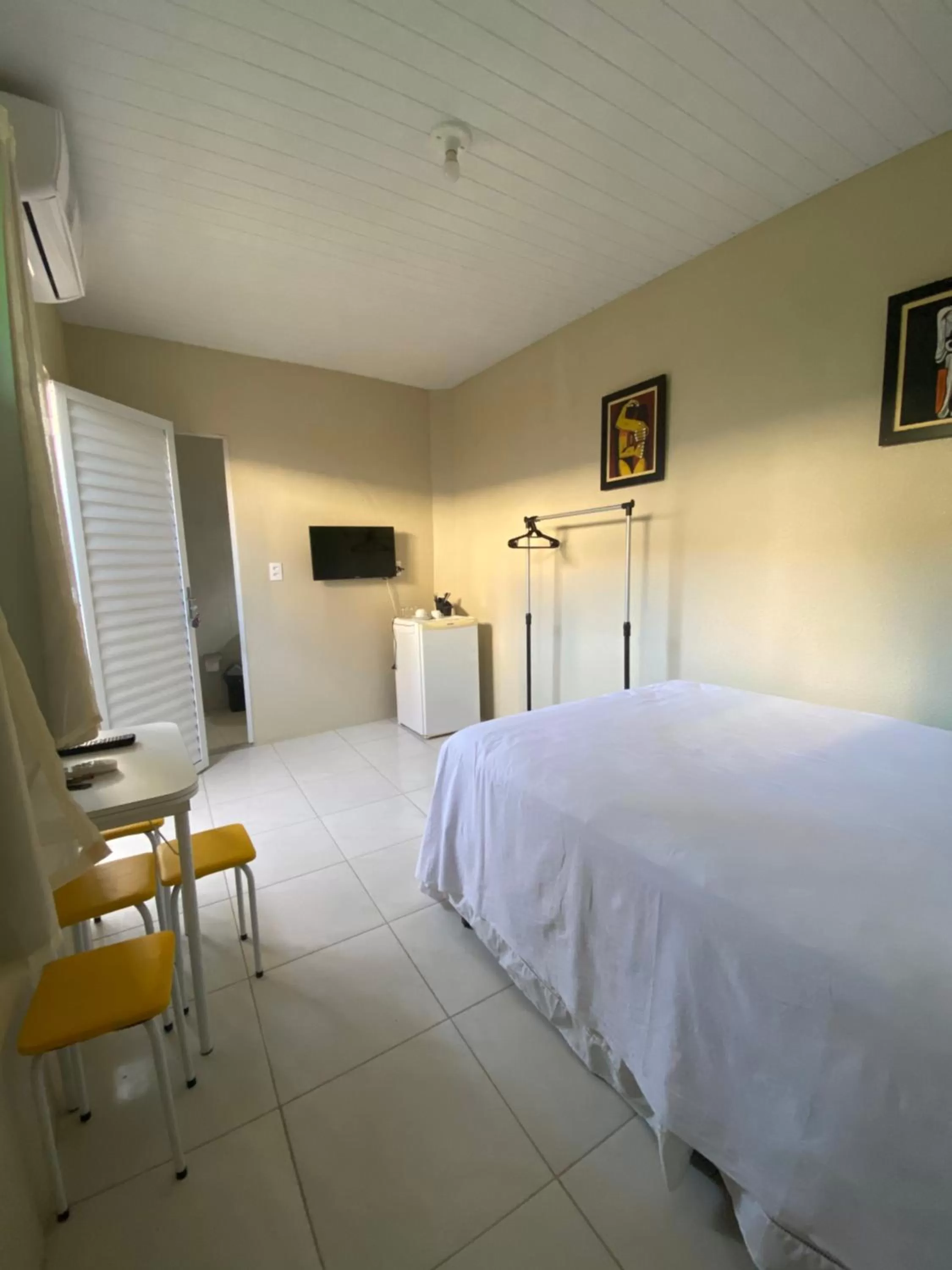 TV and multimedia in Pousada Hostal Iracema