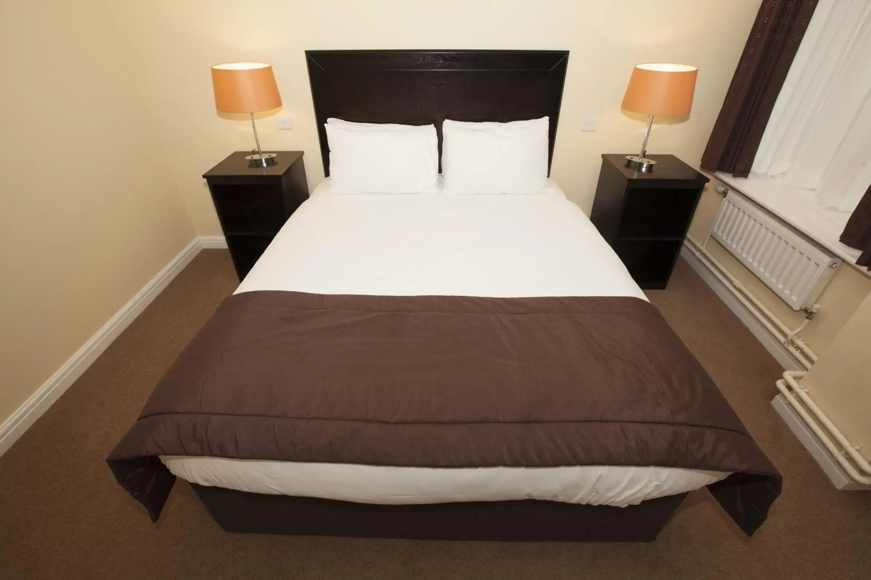 Double Room with Private Bathroom in Dolphin SA1 Double Room with Private Bathroom in Dolphin SA1