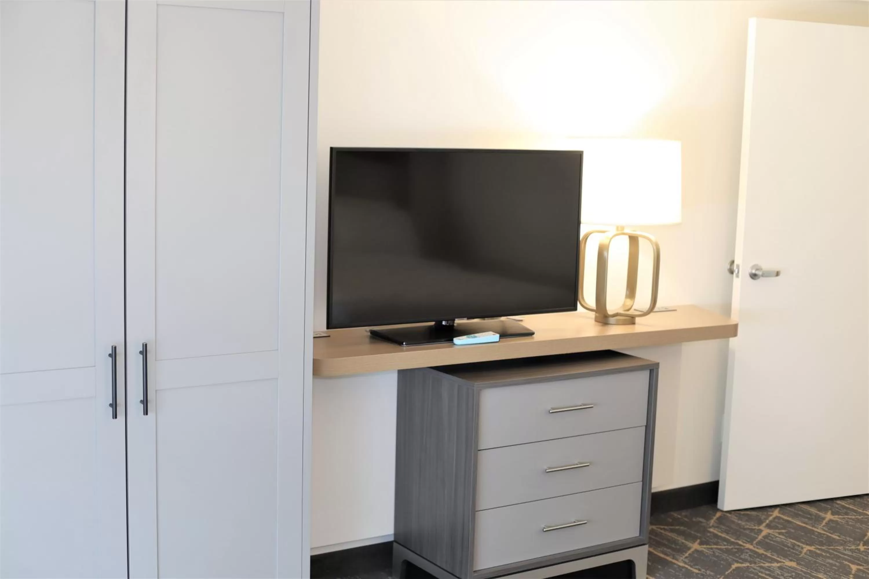 Photo of the whole room in Holiday Inn & Suites St. Cloud by IHG