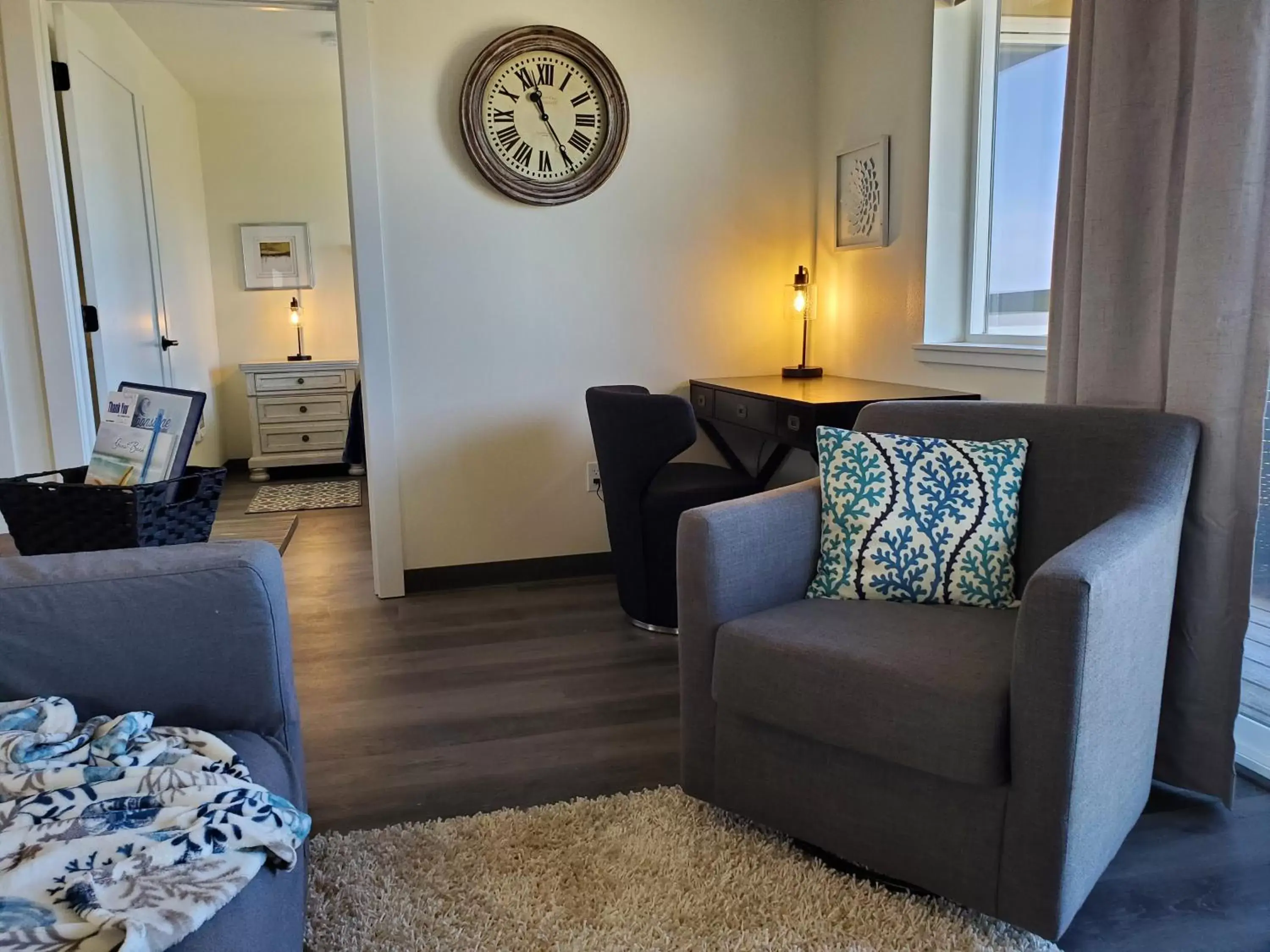 Family Suite in Moonstone Beach Motel Family Suite in Moonstone Beach Motel