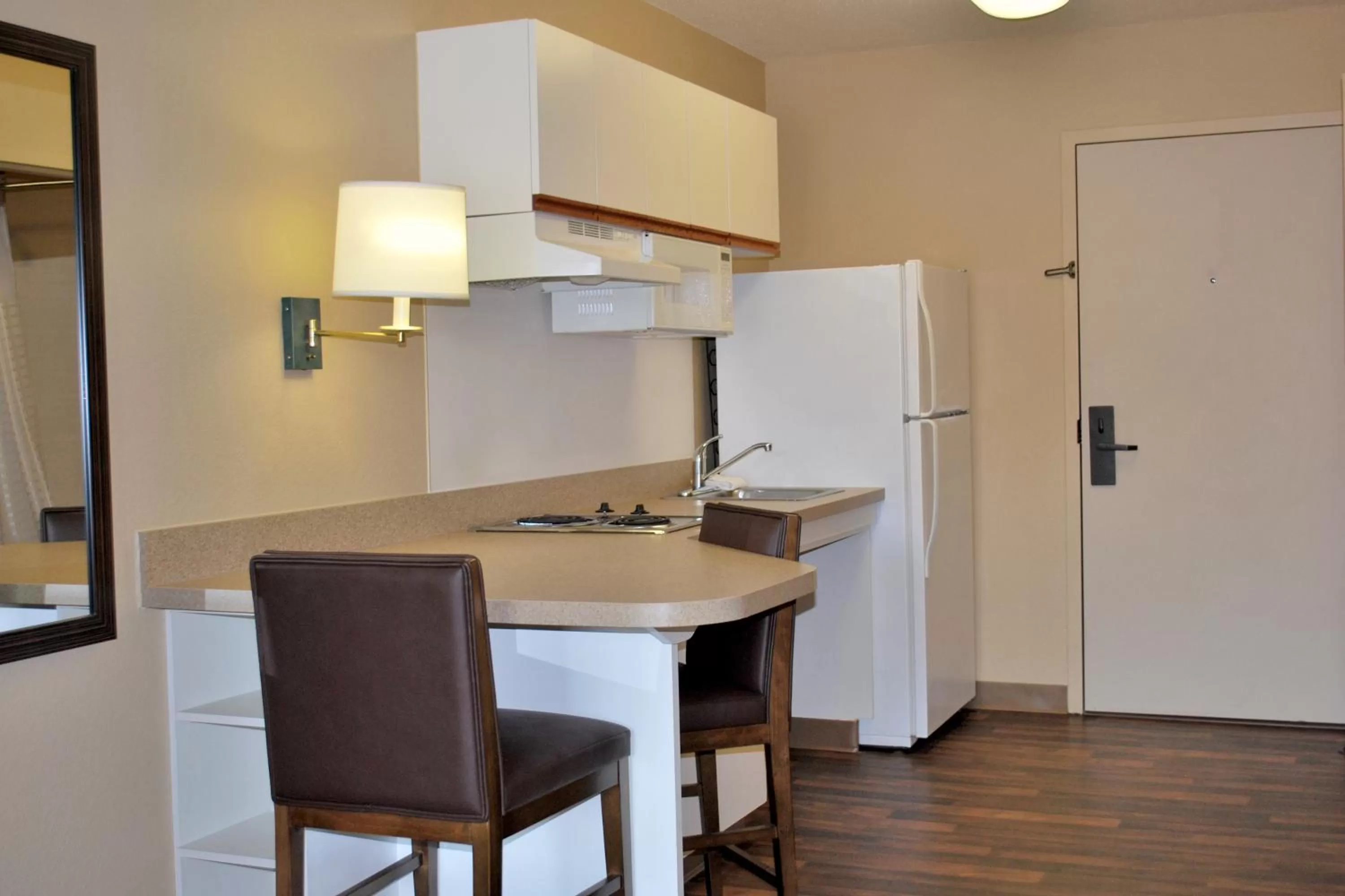 Kitchen or kitchenette in Extended Stay America Suites - Fremont - Fremont Blvd South