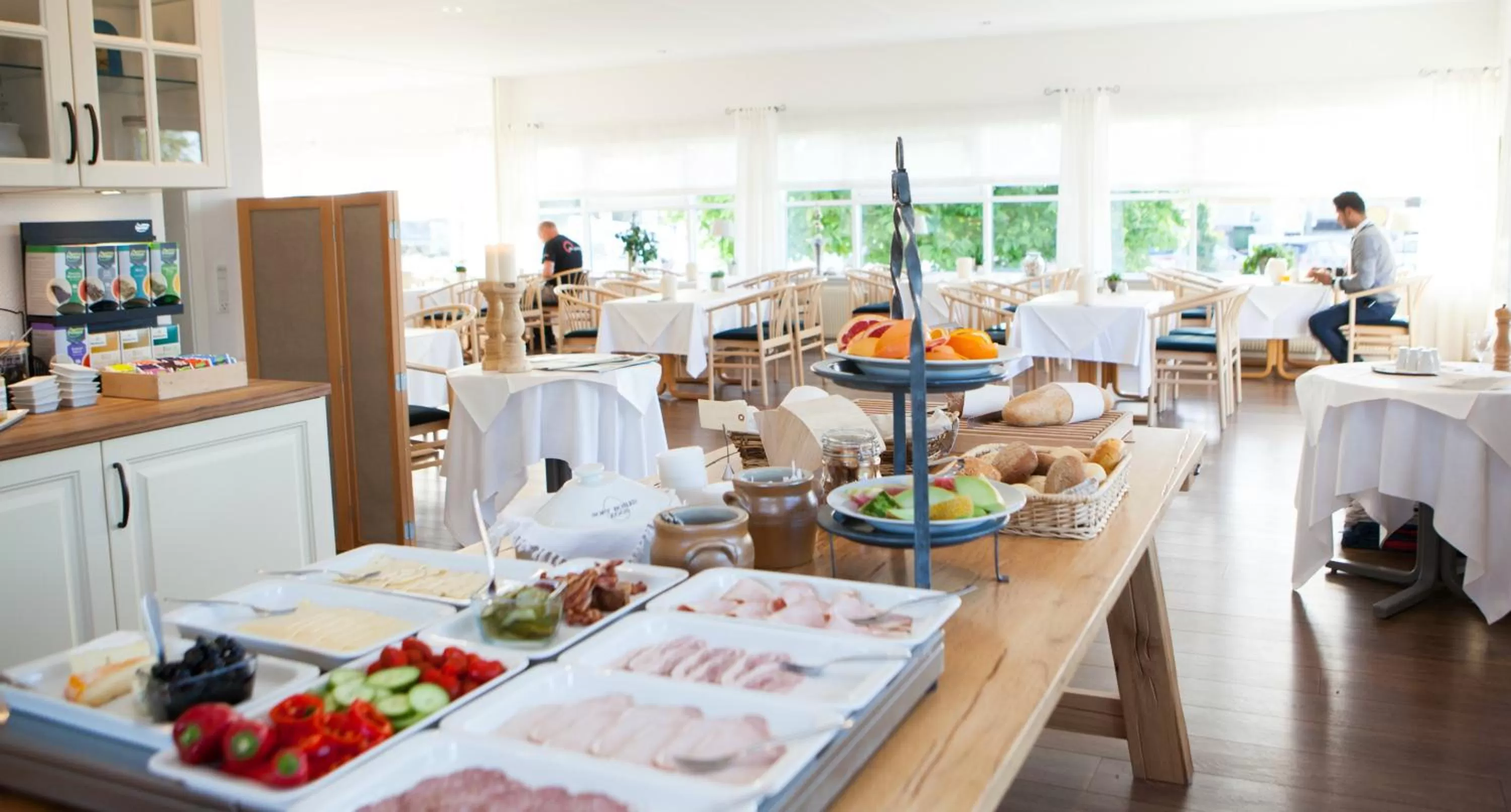 Restaurant/places to eat in Hotel Lisboa