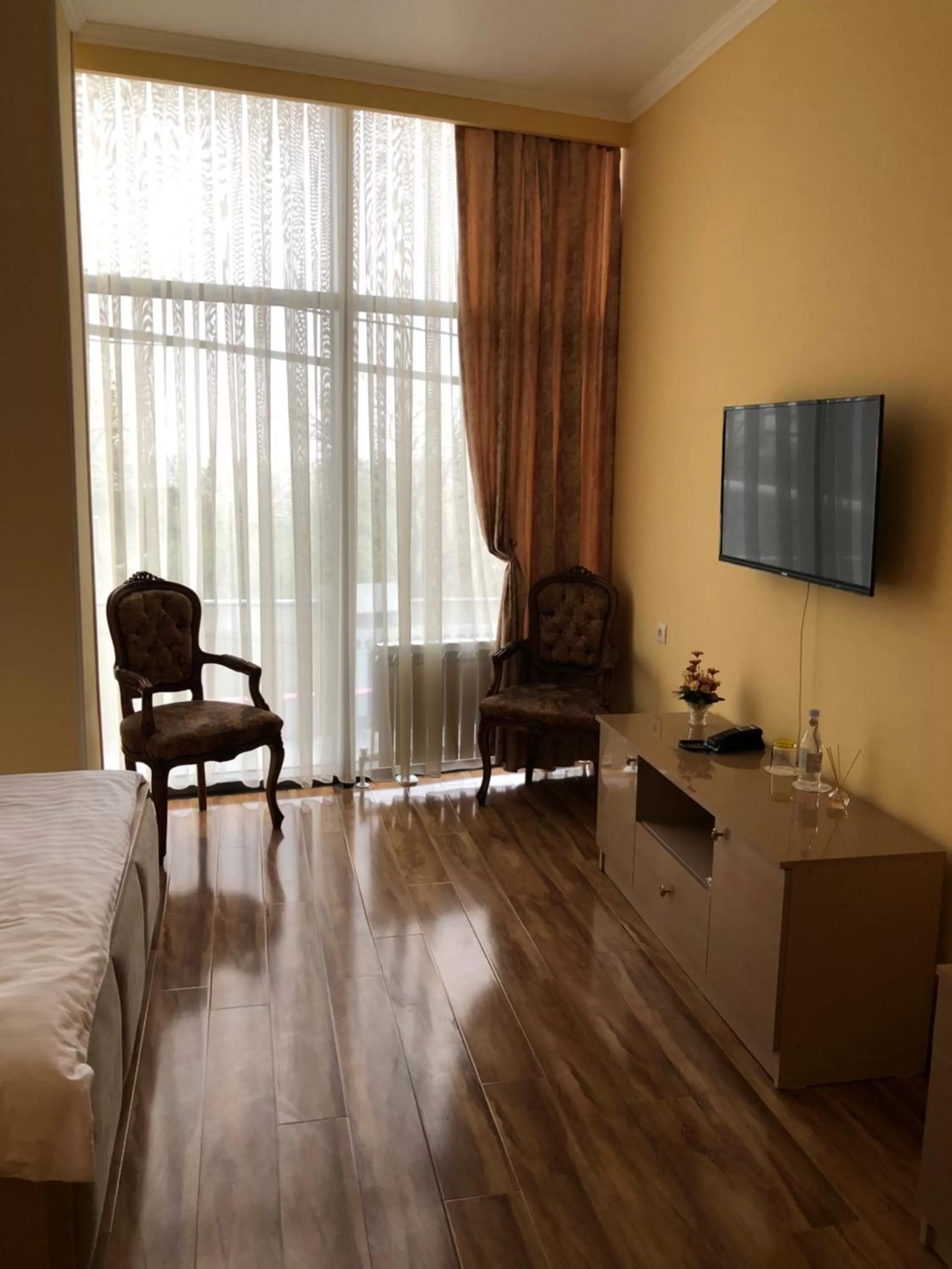 Seating Area in Nork Hotel