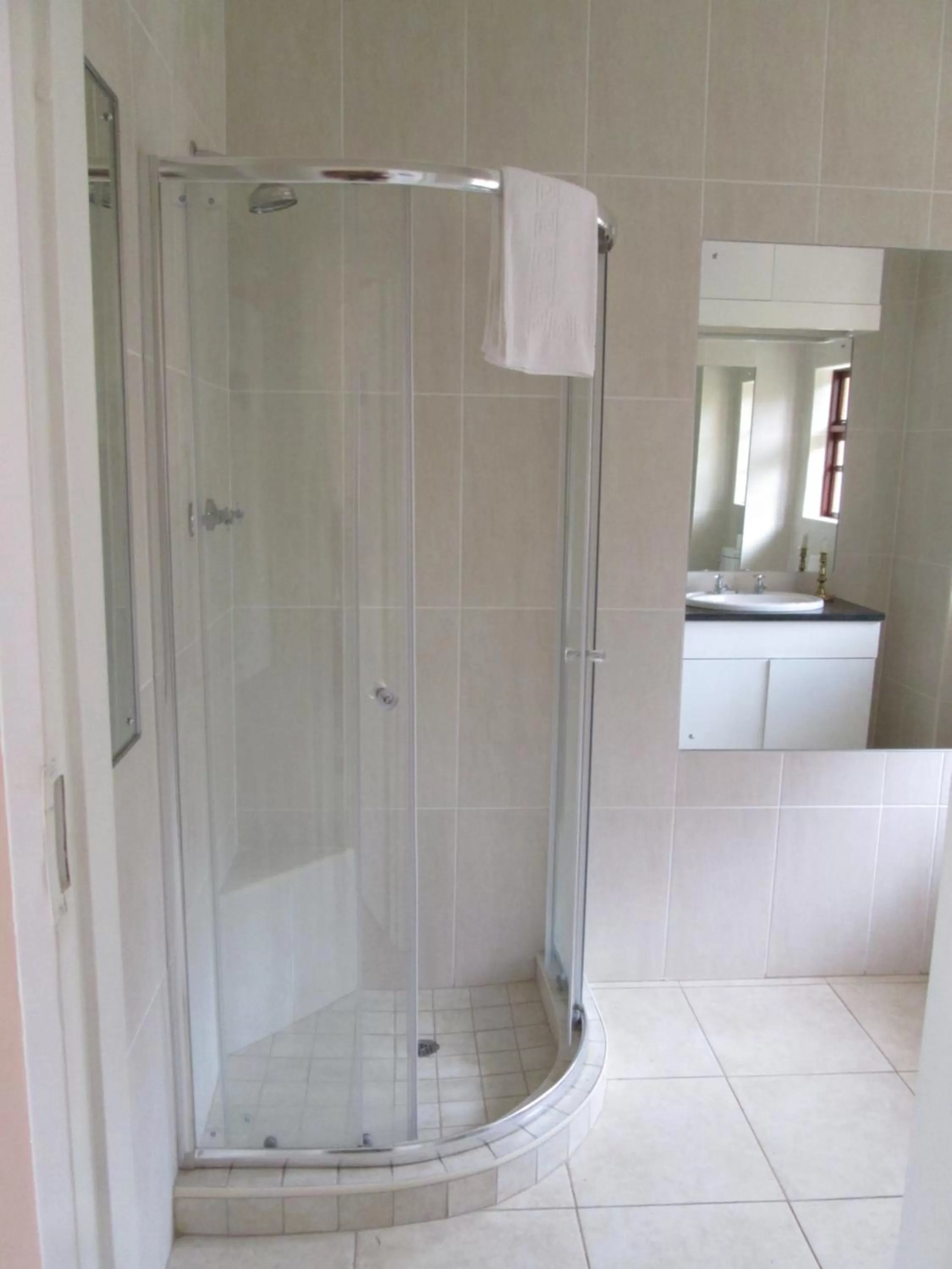 Bathroom in 12 FLEETWOOD